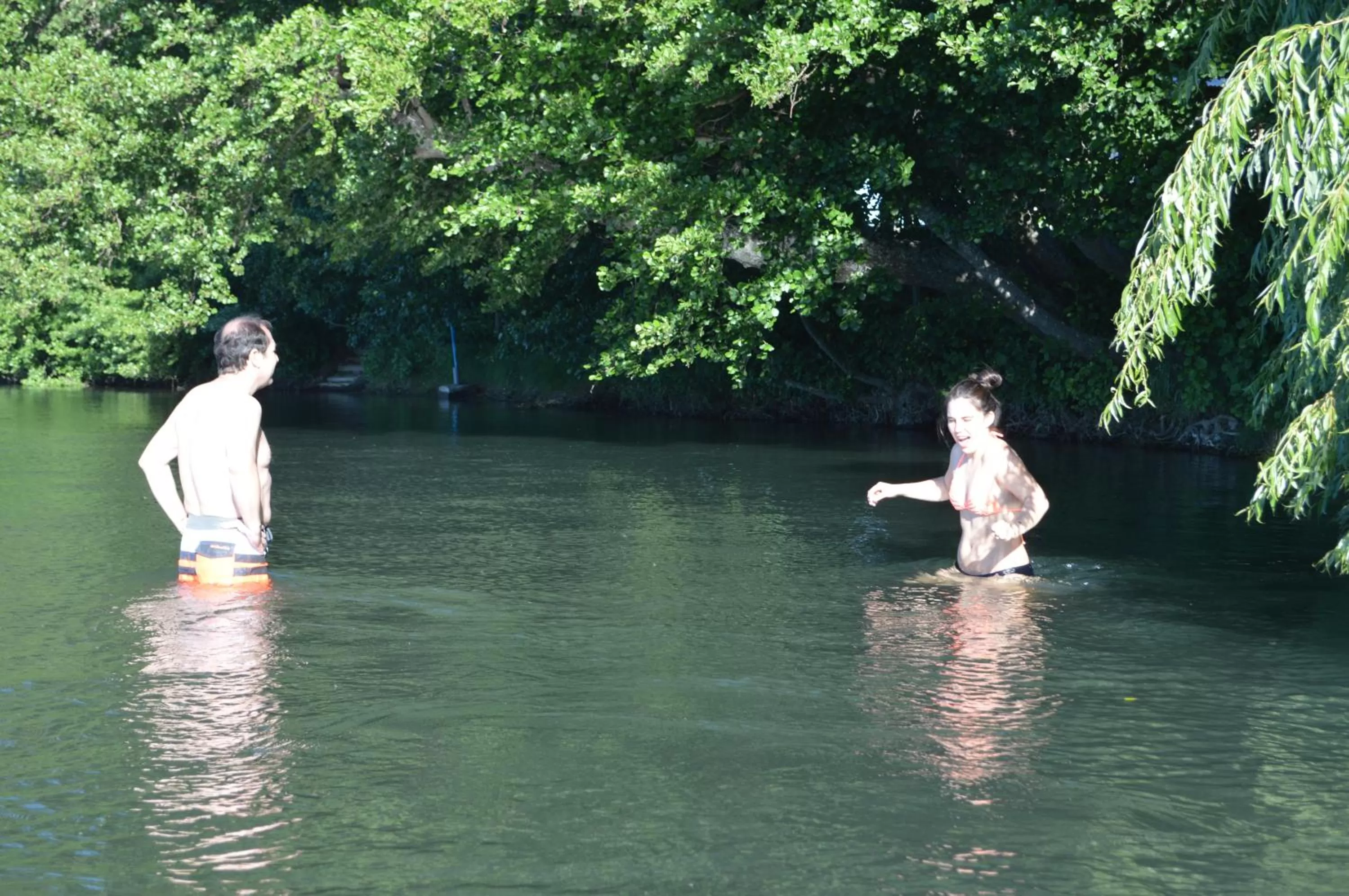 Children in Coyunche Cabañas y Camping Laja & San Rosendo