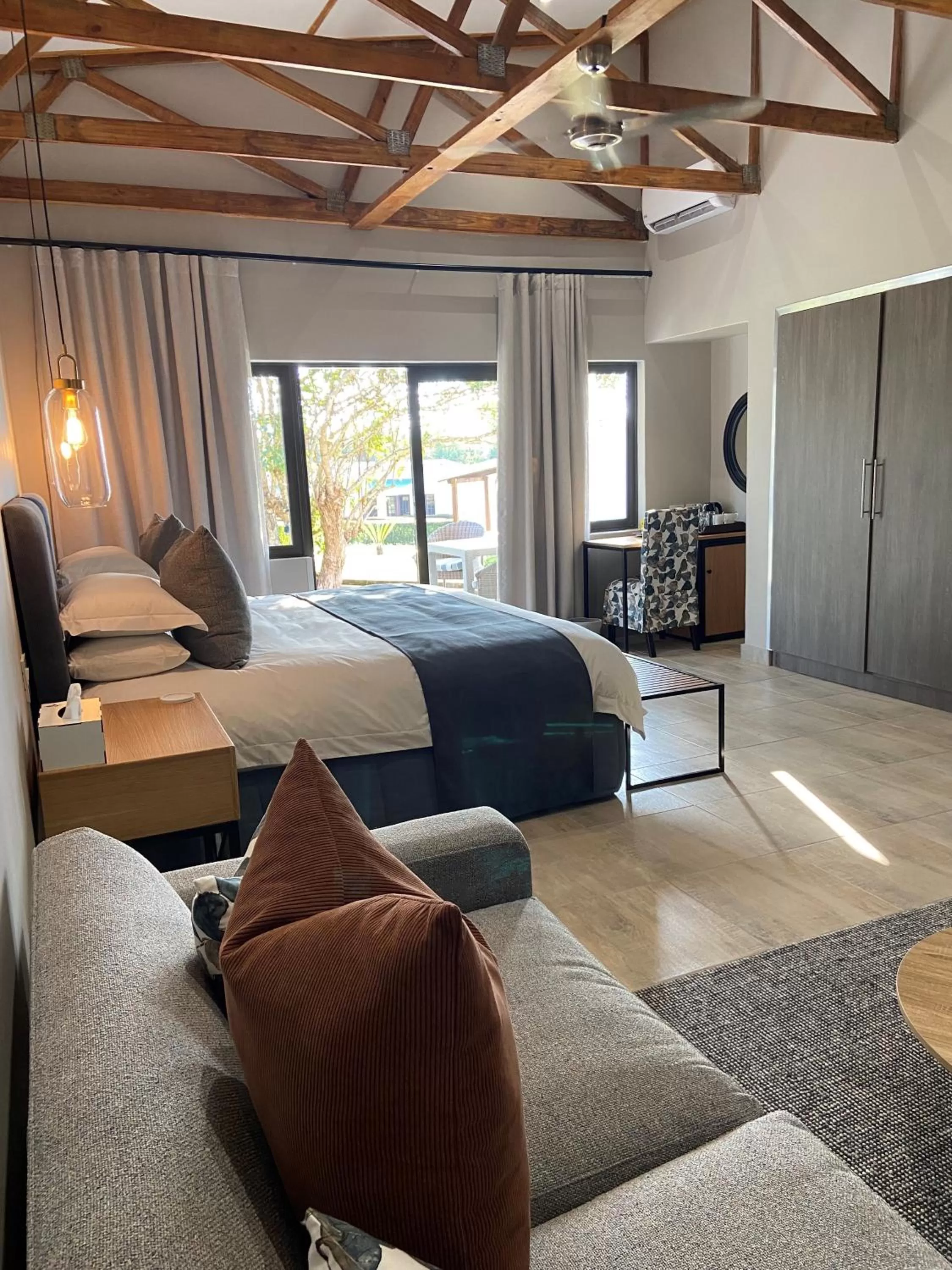 Bedroom, Bed in Nut Grove Boutique Hotel