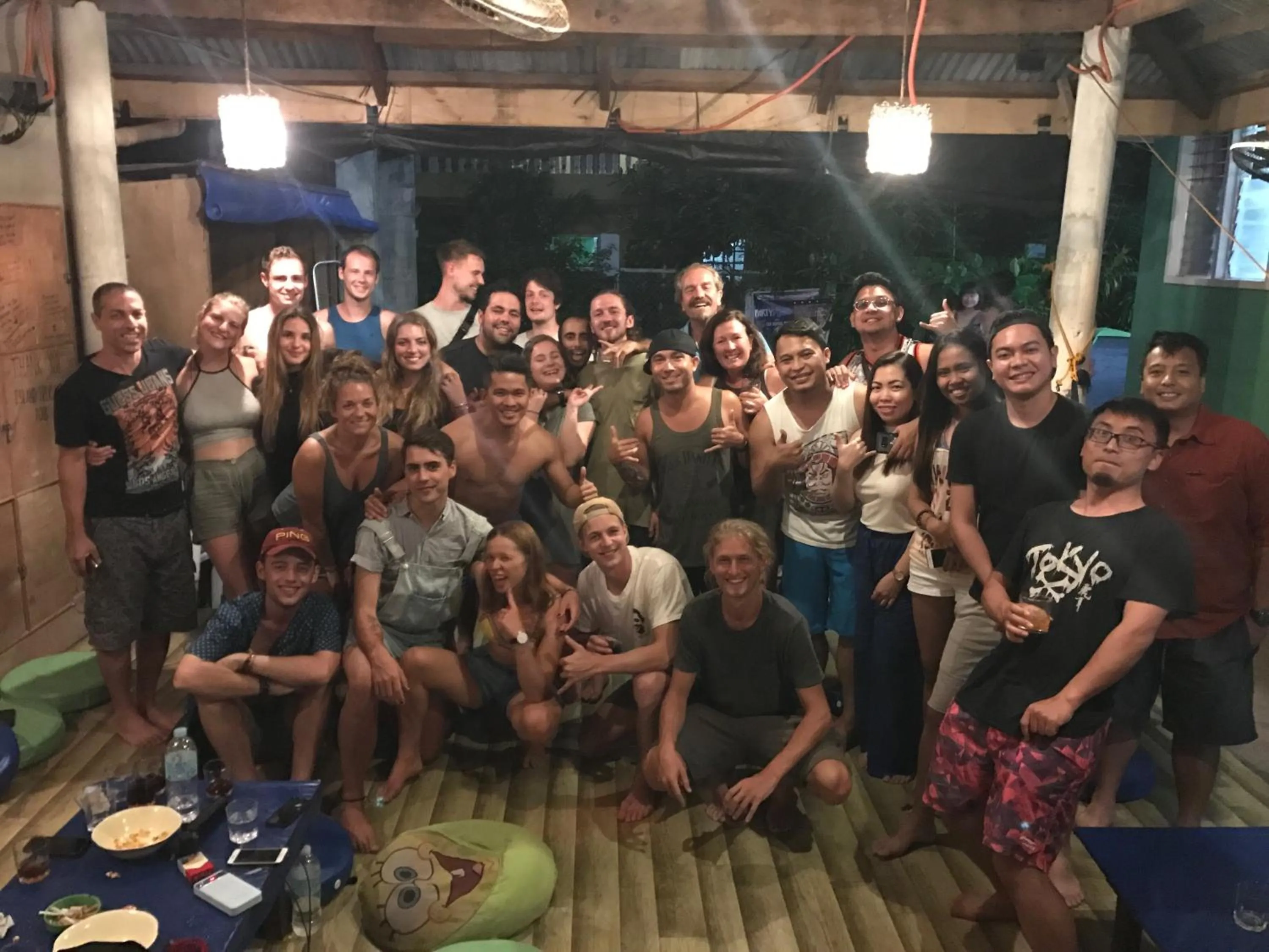 People in Malapascua Budget Inn MBI DIVE CENTER