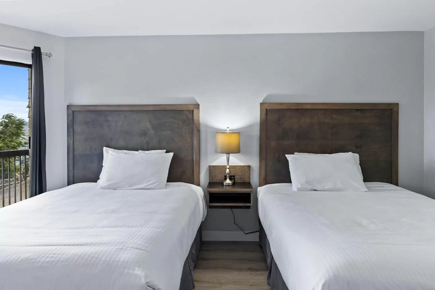 Bed in The Vista Inn