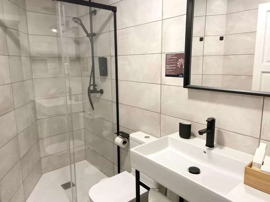 Bathroom in 7 Kale Bed and Breakfast