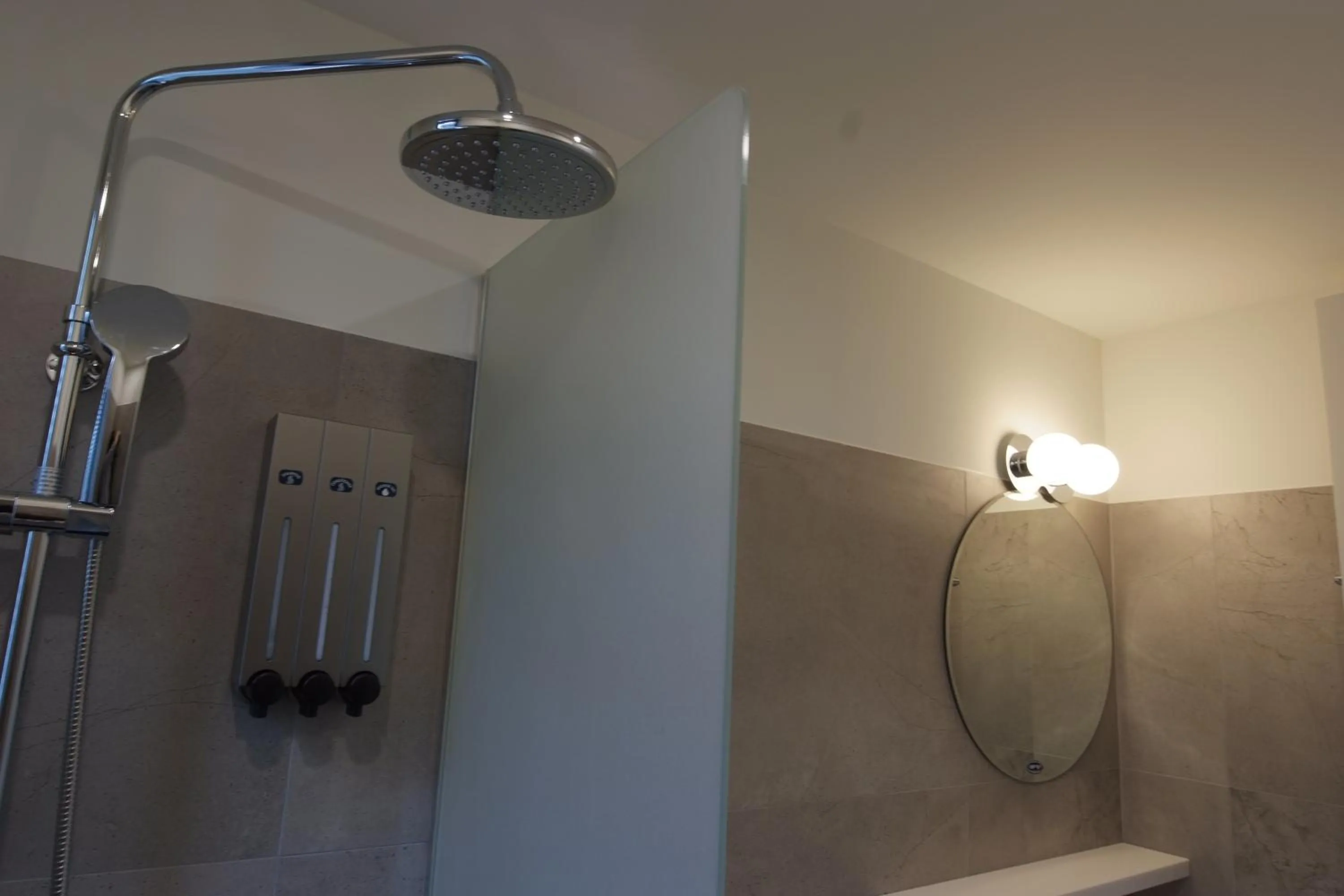 Toilet in DW STAY HONGDAE