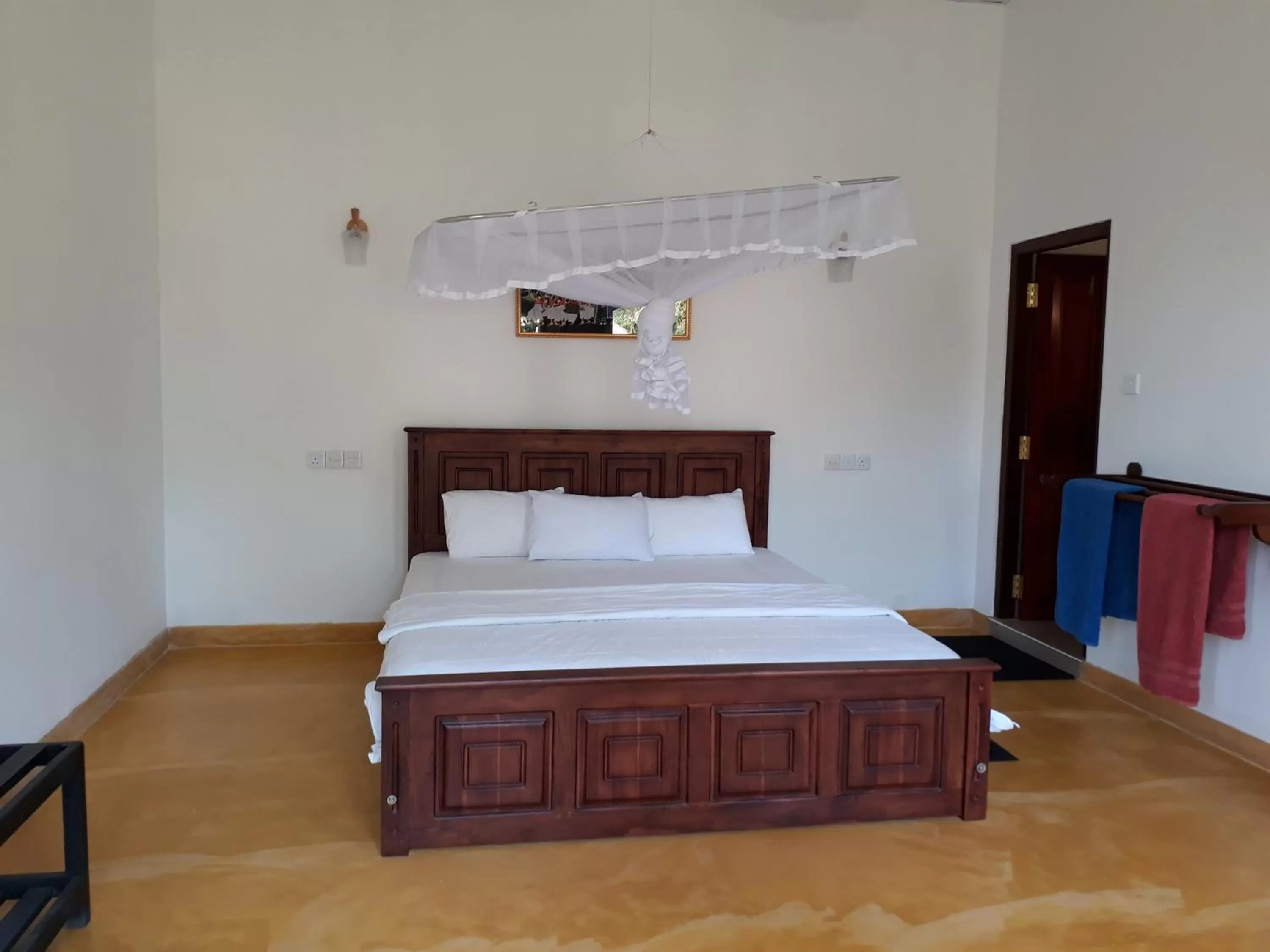 Bed in The Blue View Ella