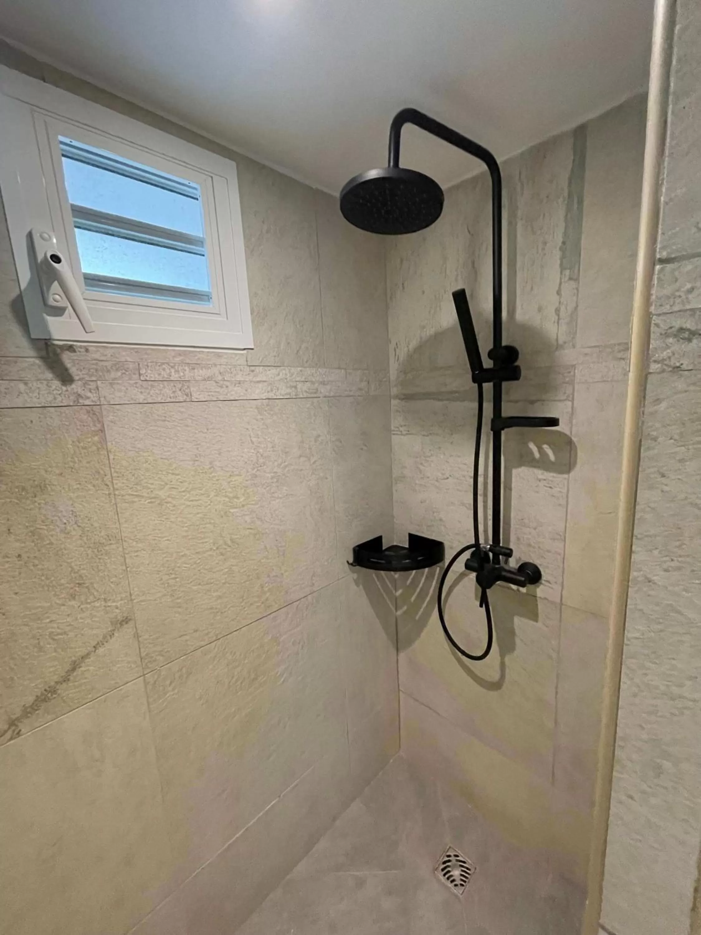 Shower in Karaibes Residence