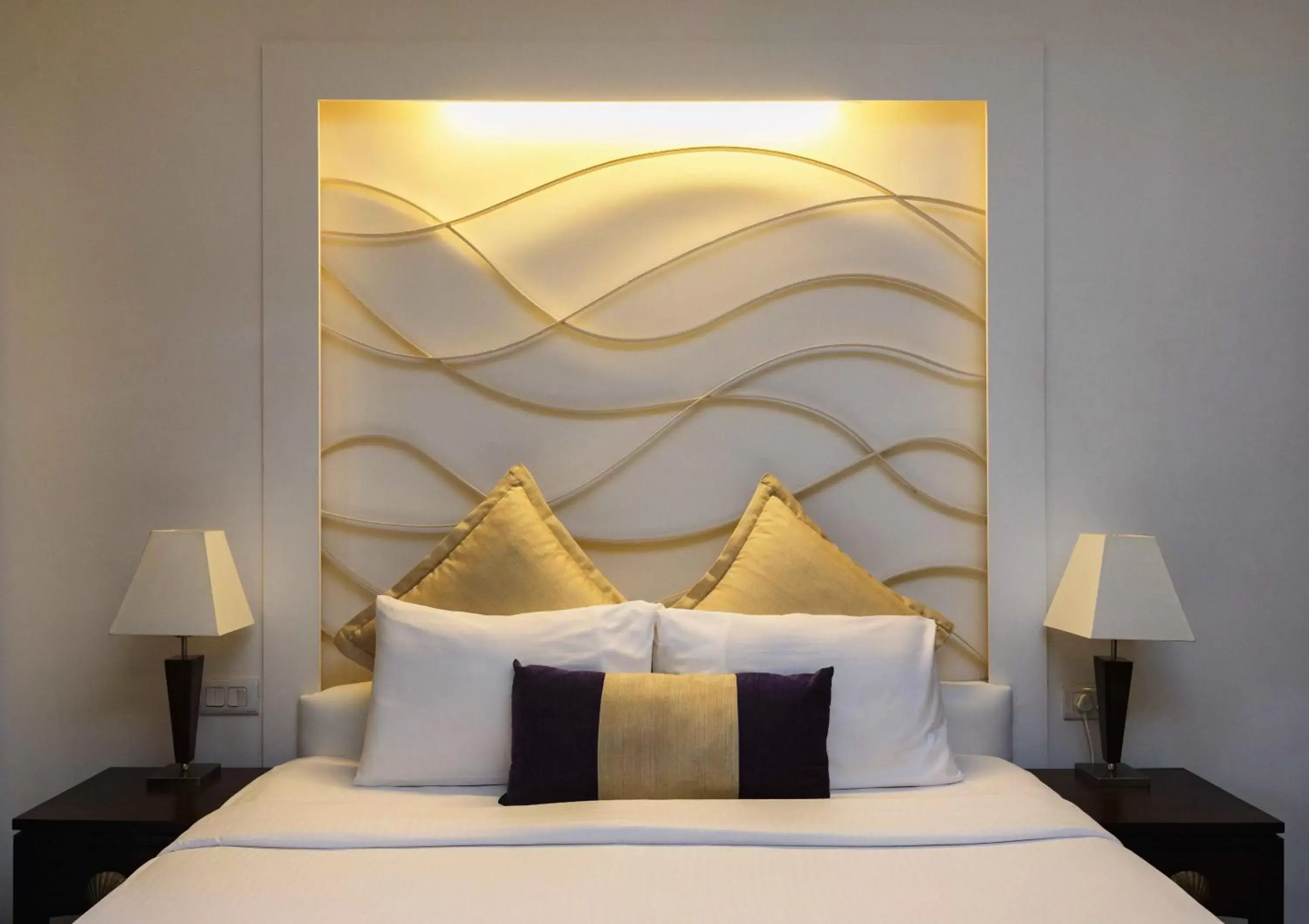 Luxury Pool view in Sonesta Inns - Candolim Luxury Pool view in Sonesta Inns - Candolim