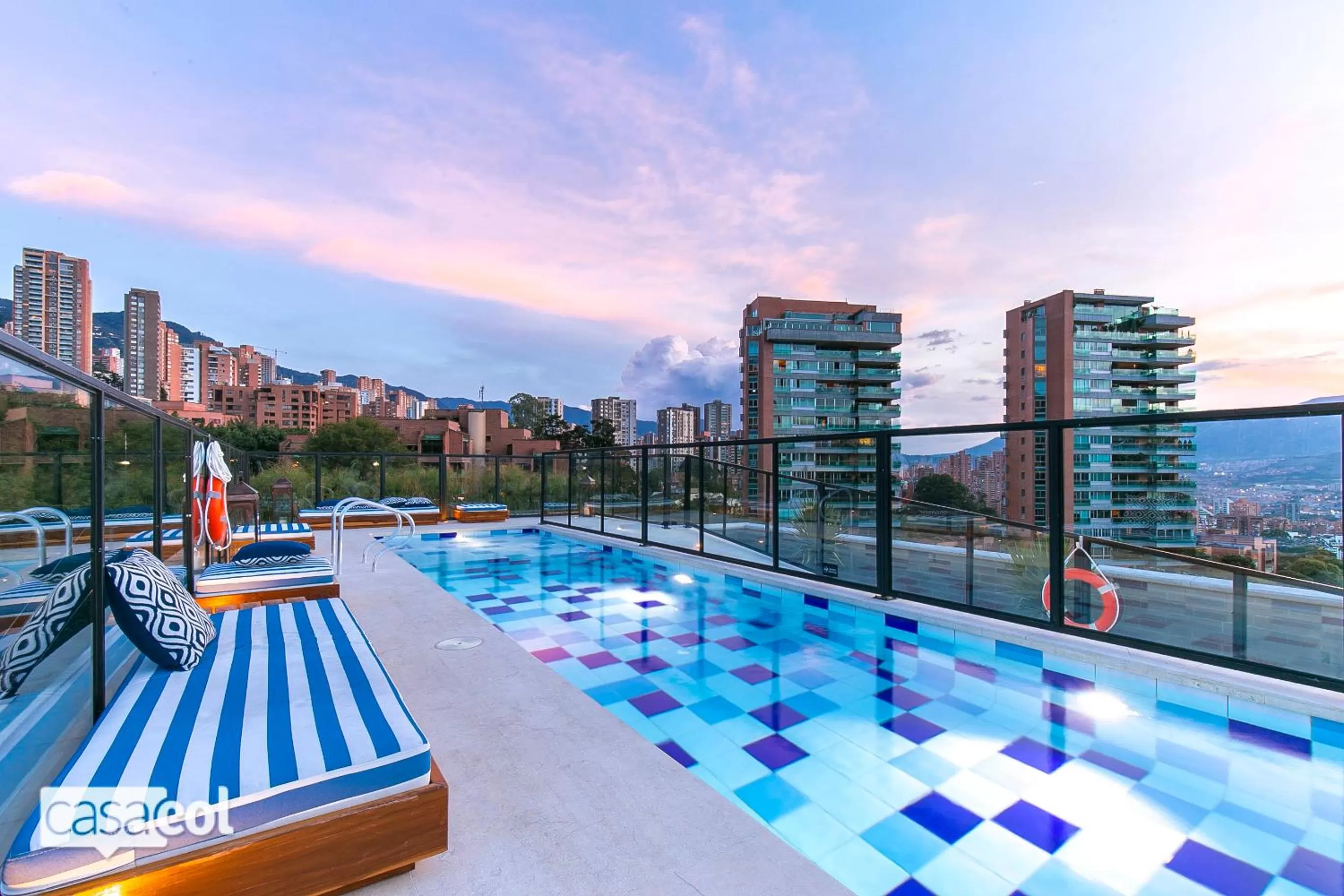 Swimming Pool in Loma Verde Aparthotel