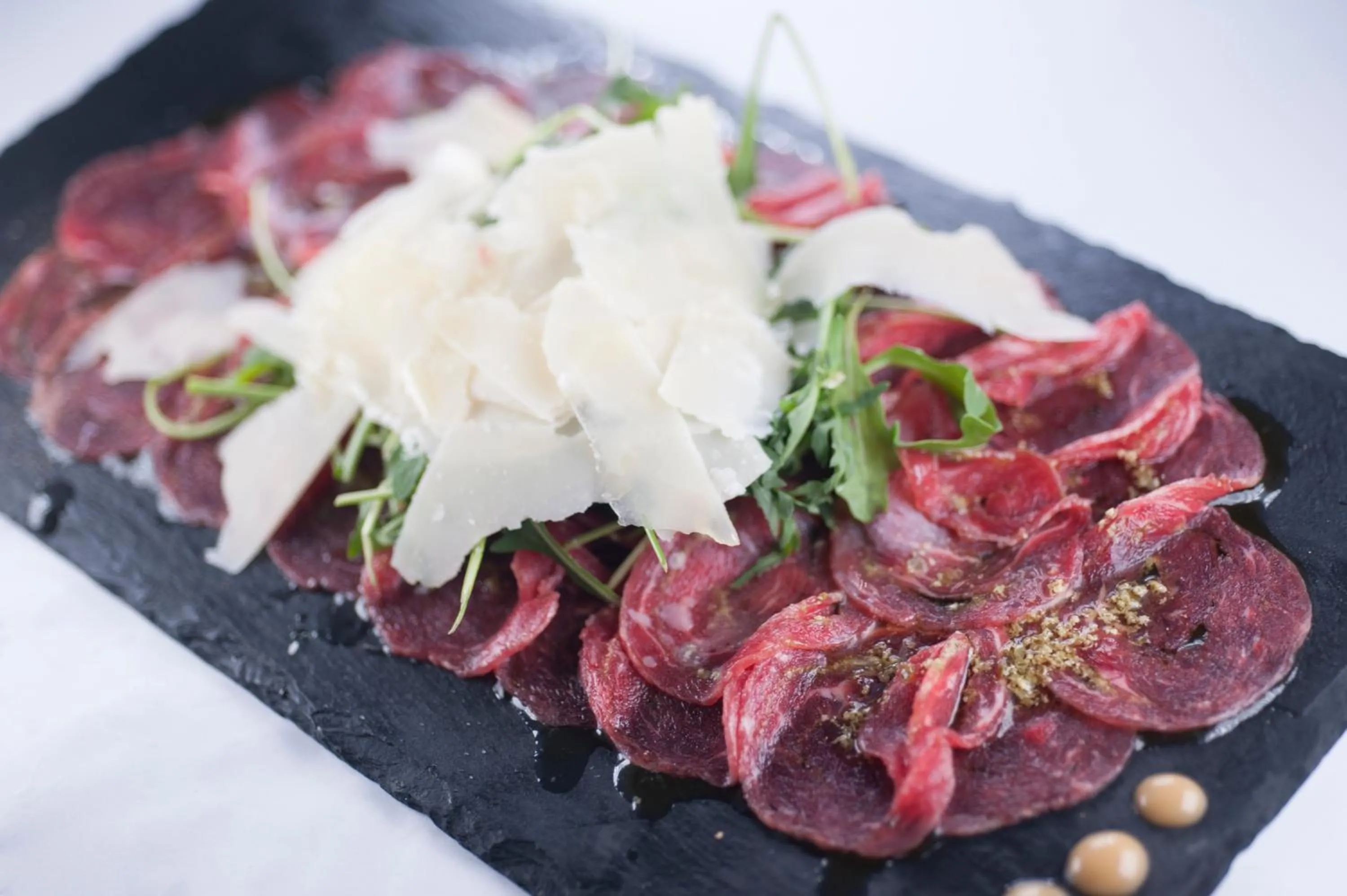 Restaurant/places to eat in Hotel Moskva