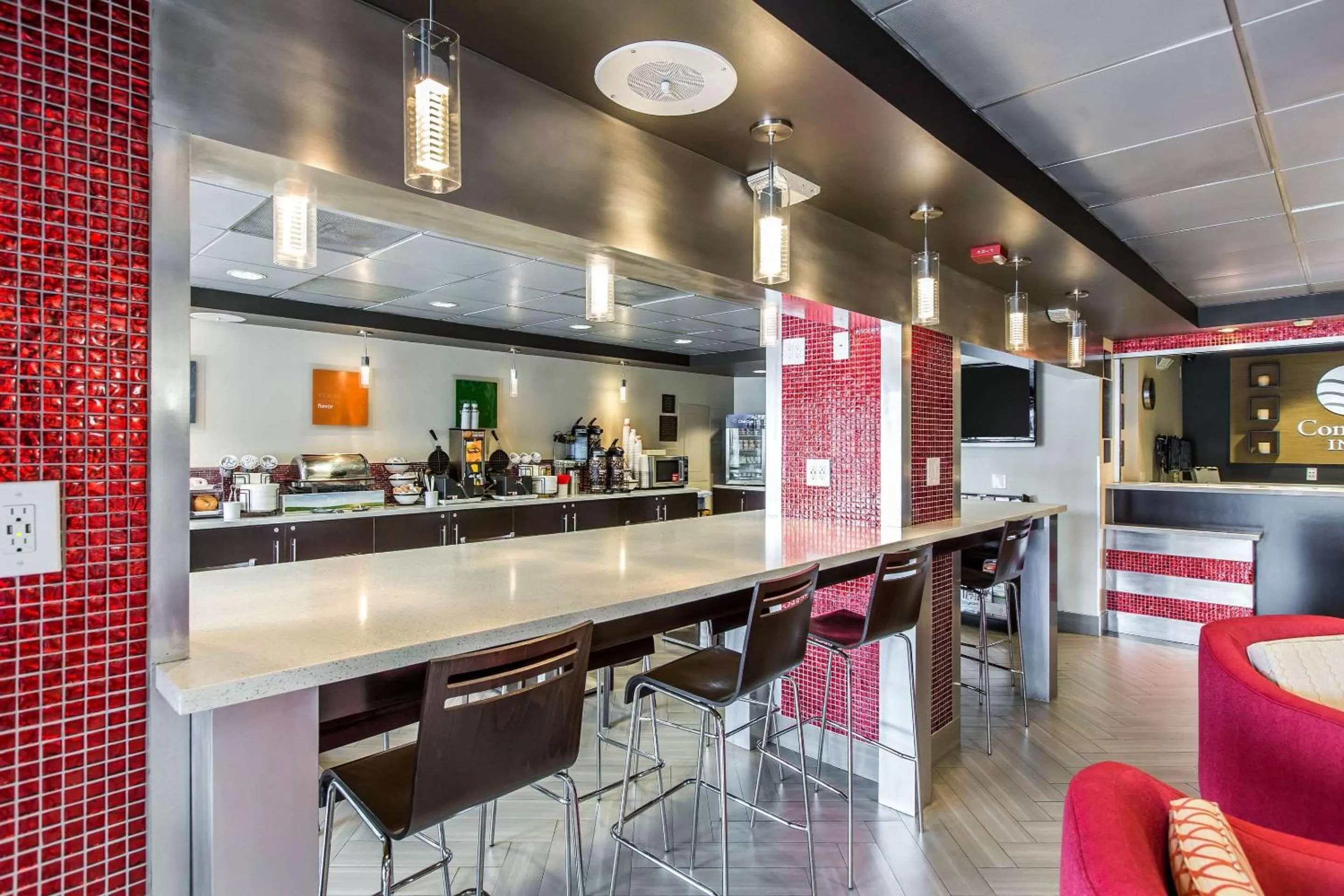 Restaurant/places to eat in Comfort Inn Los Angeles near Hollywood