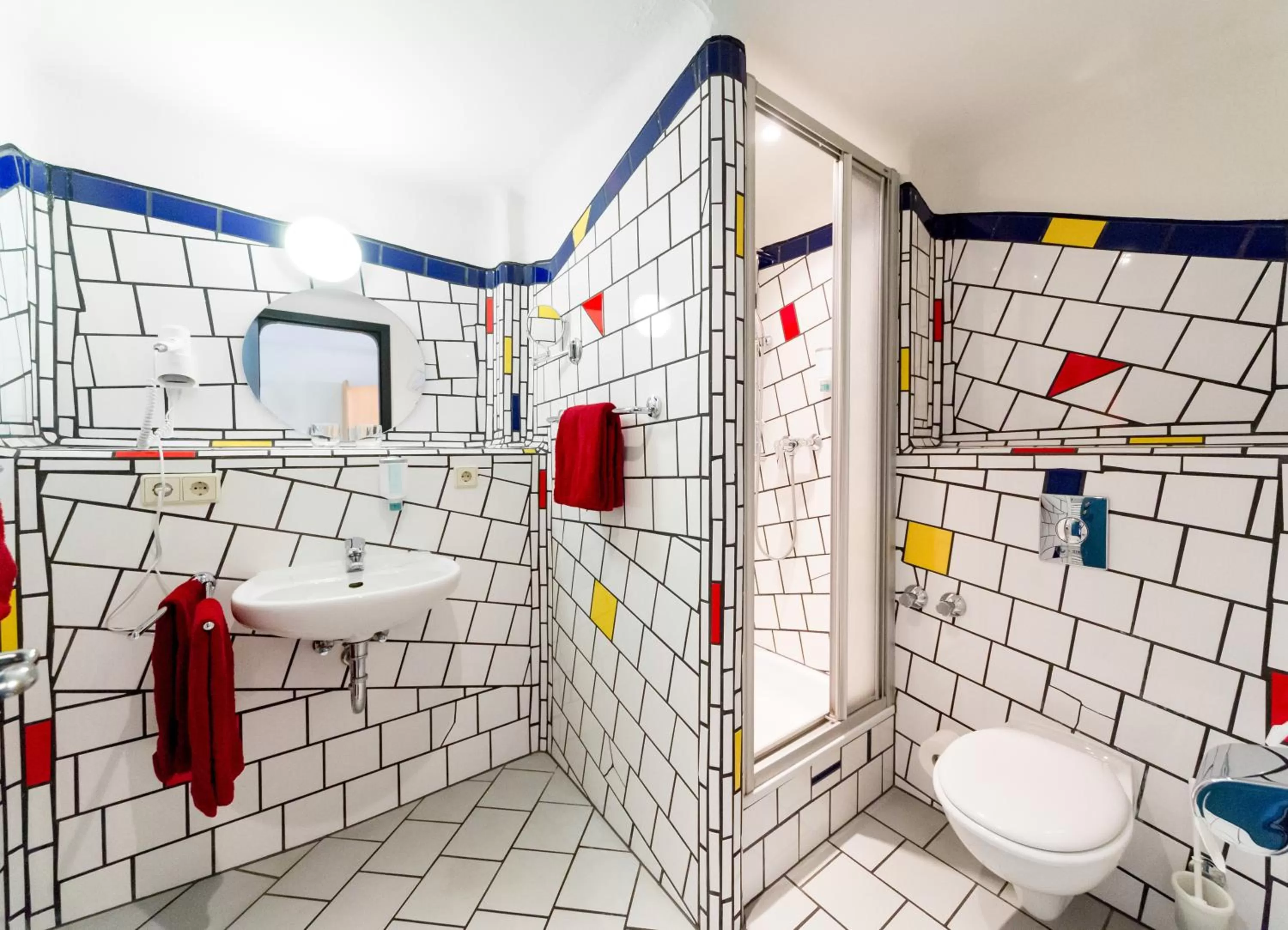 Bathroom in artHOTEL Magdeburg