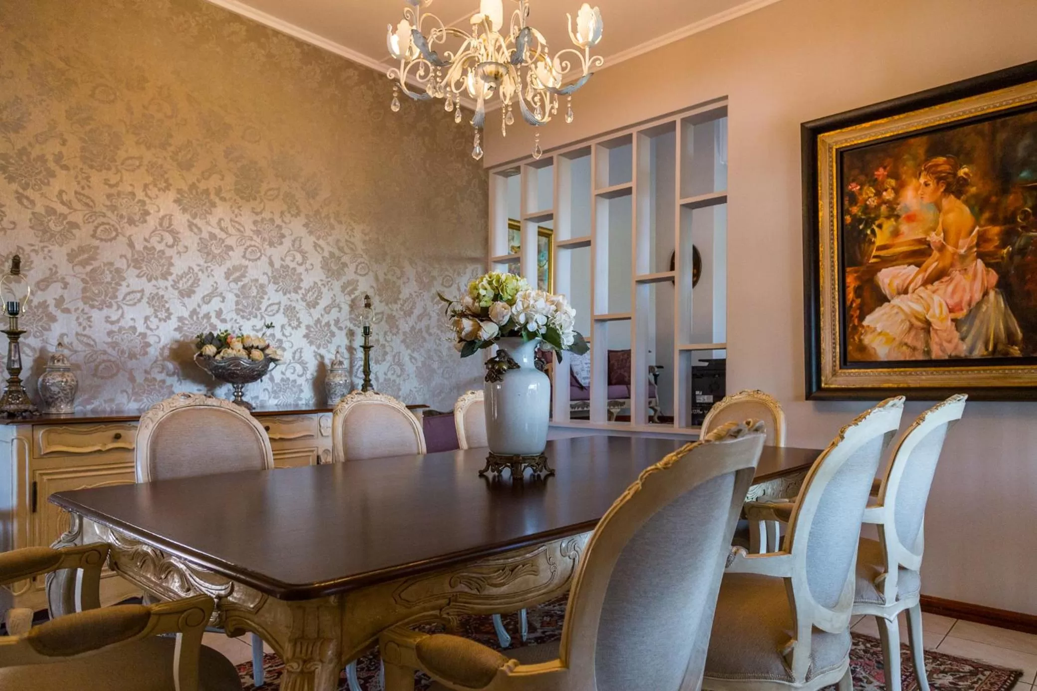 Coffee/tea facilities, Dining Area in La Vida Luka - Luxury Guesthouse