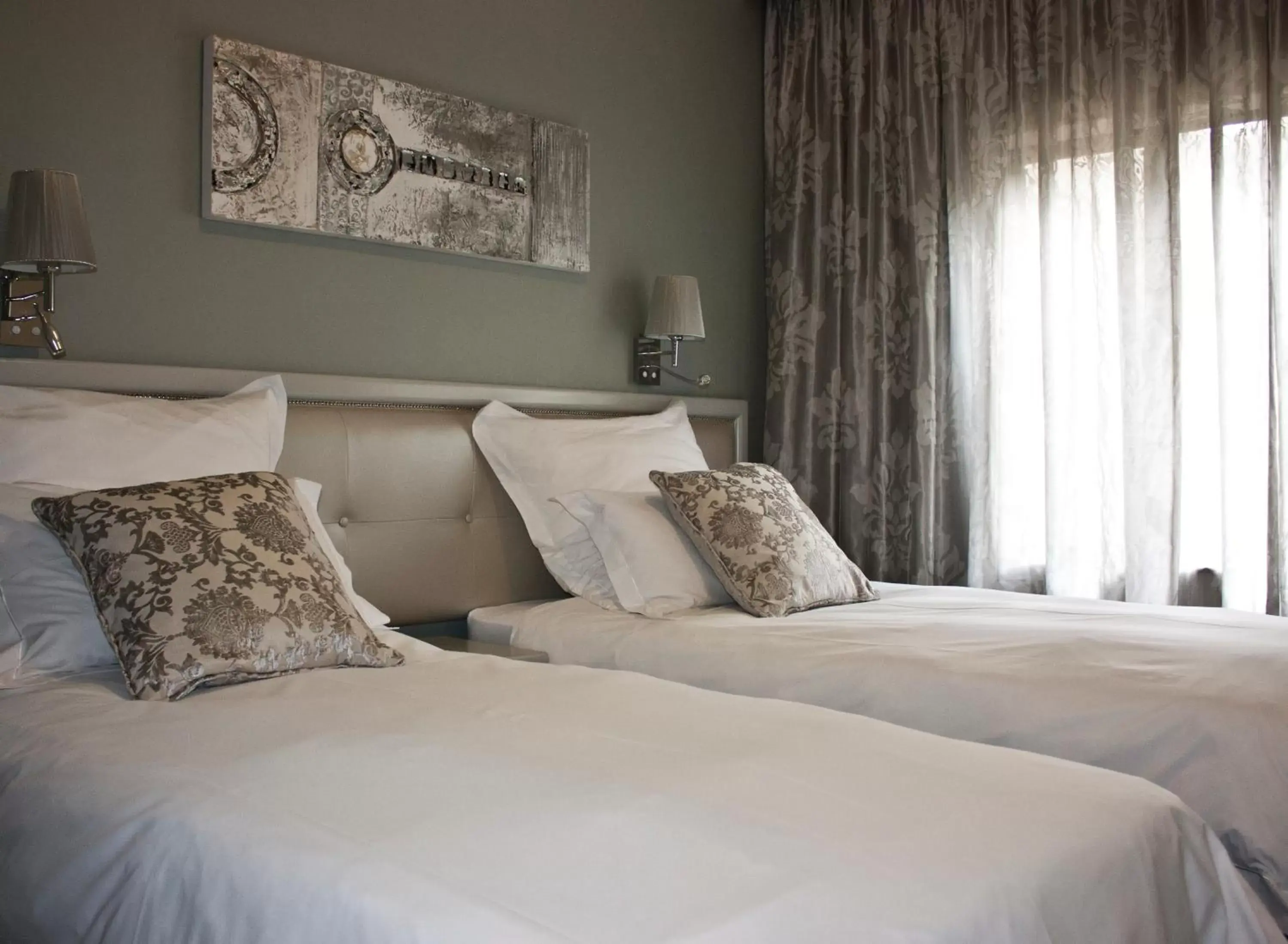 One-Bedroom Apartment with Terrace in Devonvale Golf & Wine Estate One-Bedroom Apartment with Terrace in Devonvale Golf & Wine Estate