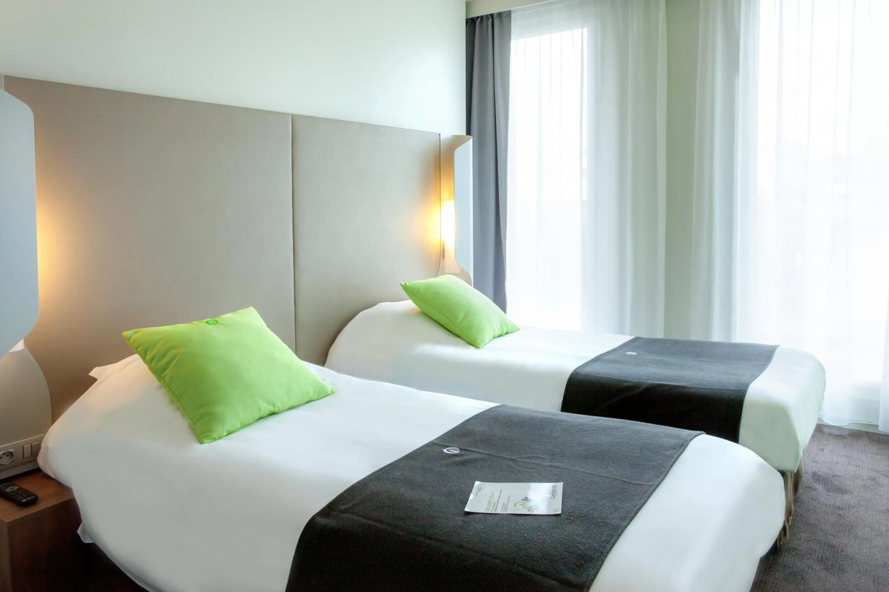 Bed in Campanile Rennes Sud - Saint Jacques