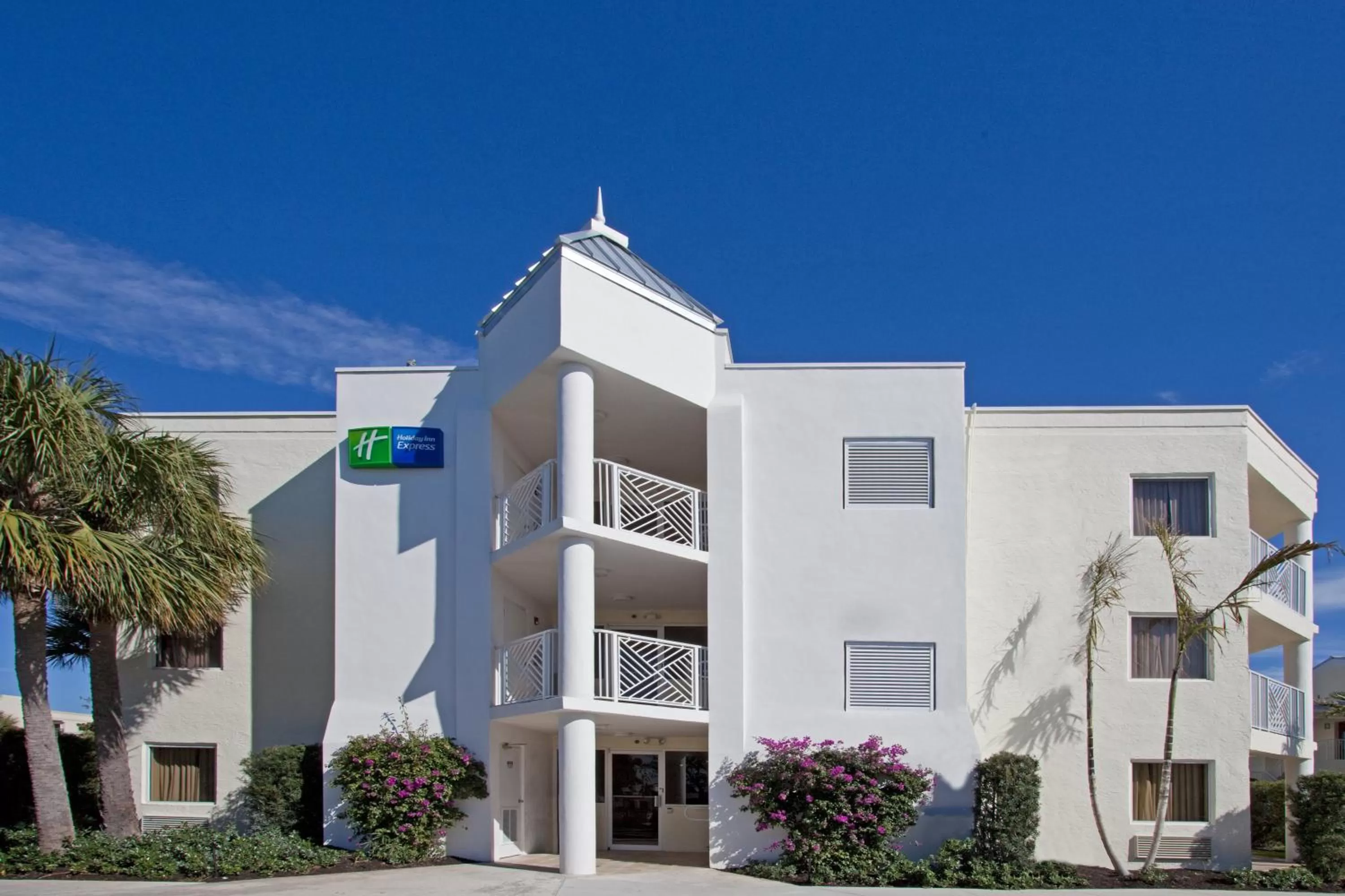 Property building in Holiday Inn Express- North Palm Beach and IHG Hotel