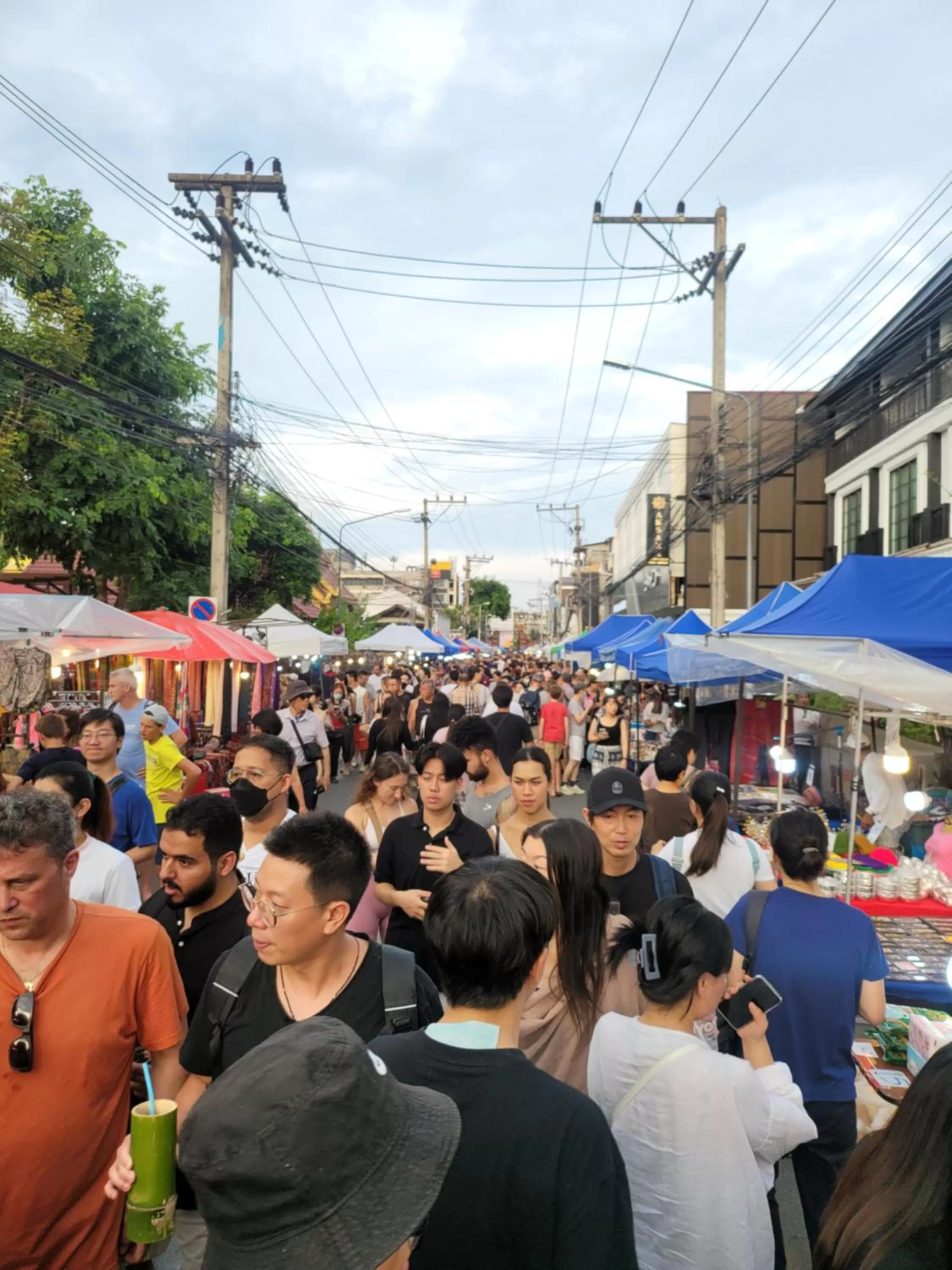 Neighbourhood in THAI HOTEL CHIANGMAI