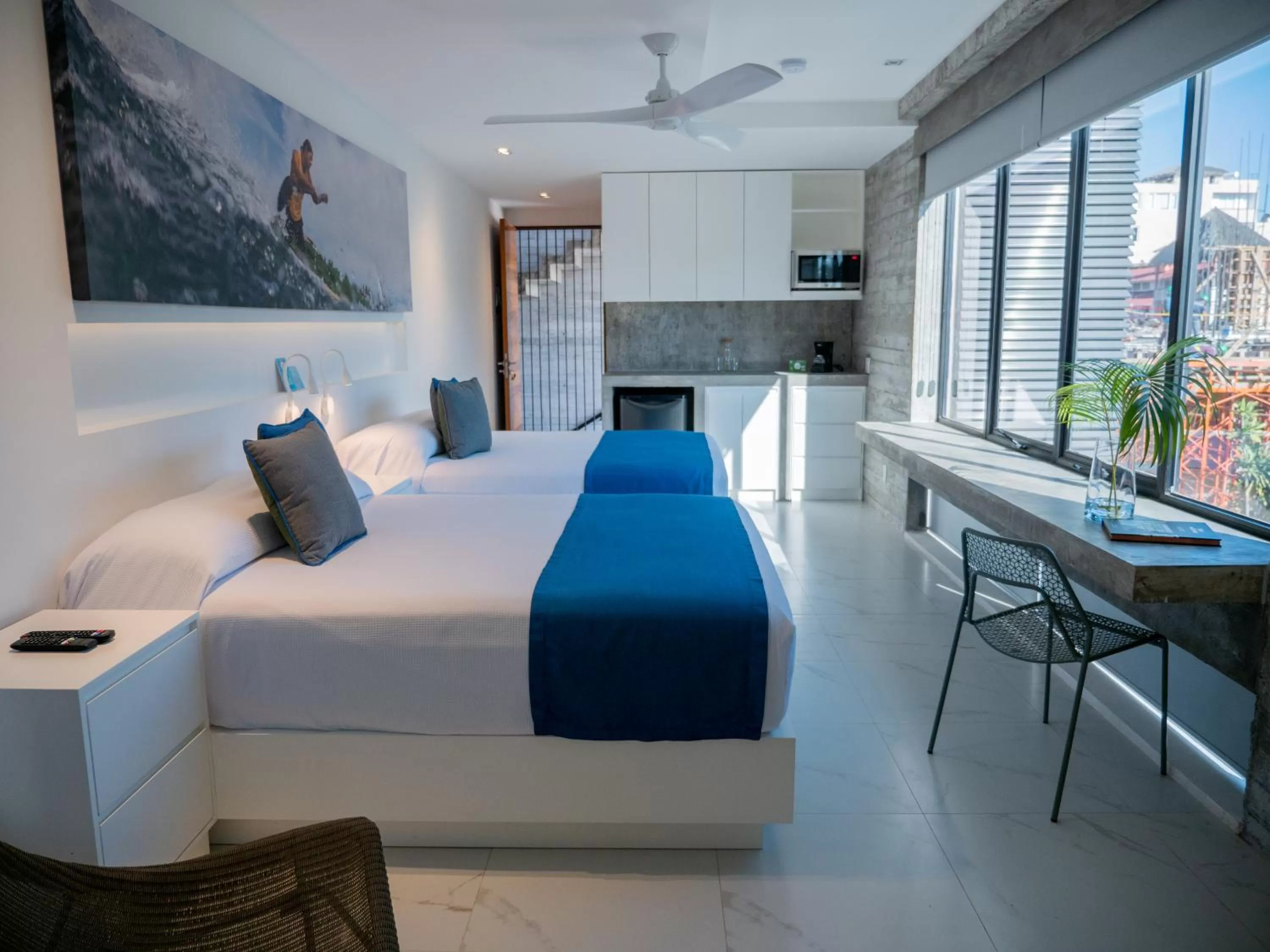 Photo of the whole room, Bed in Nereidas Lofts