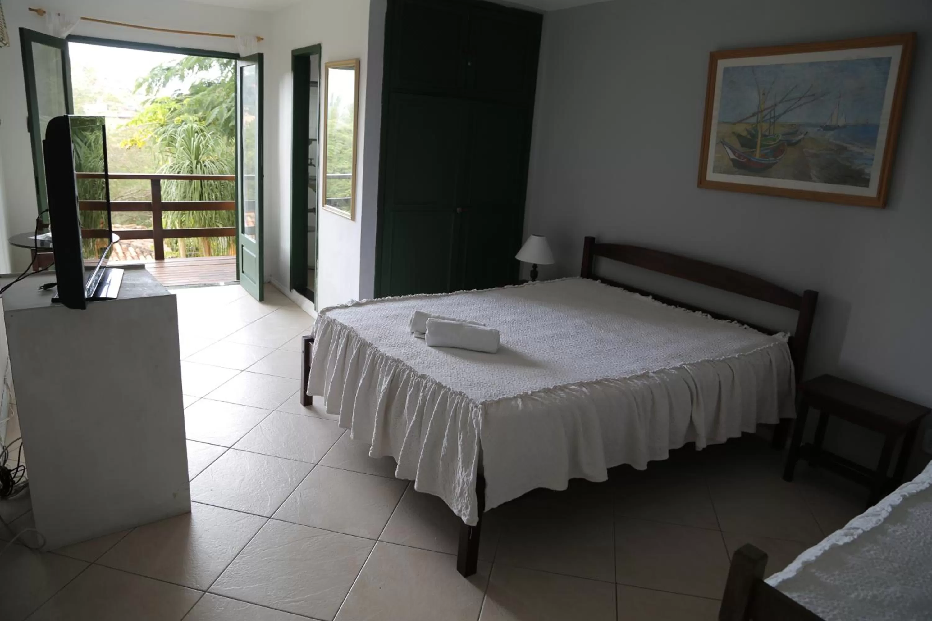 Photo of the whole room, Bed in Pousada Saint Germain