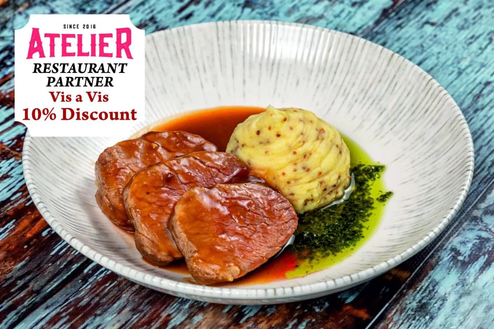 Restaurant/places to eat in La Strada Boutique Villa