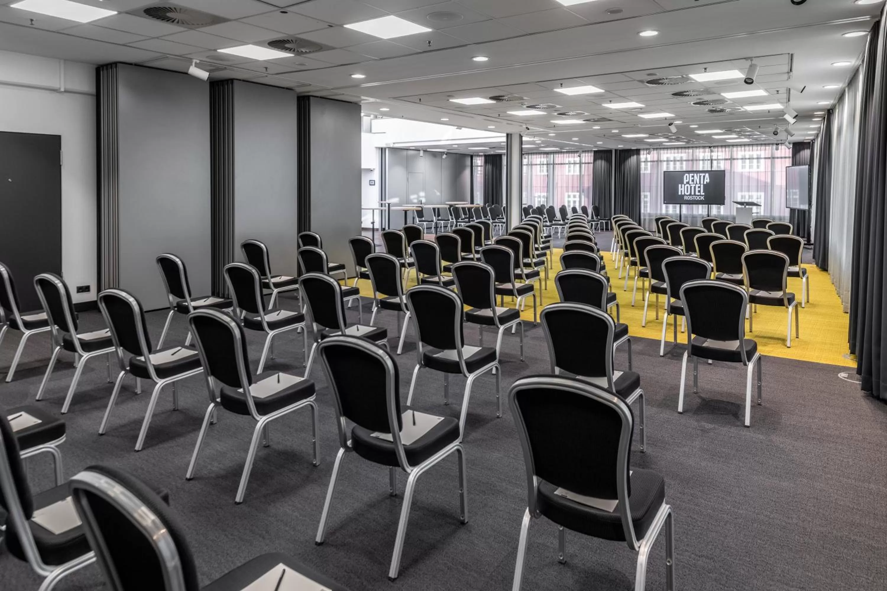 Meeting/conference room in Pentahotel Rostock