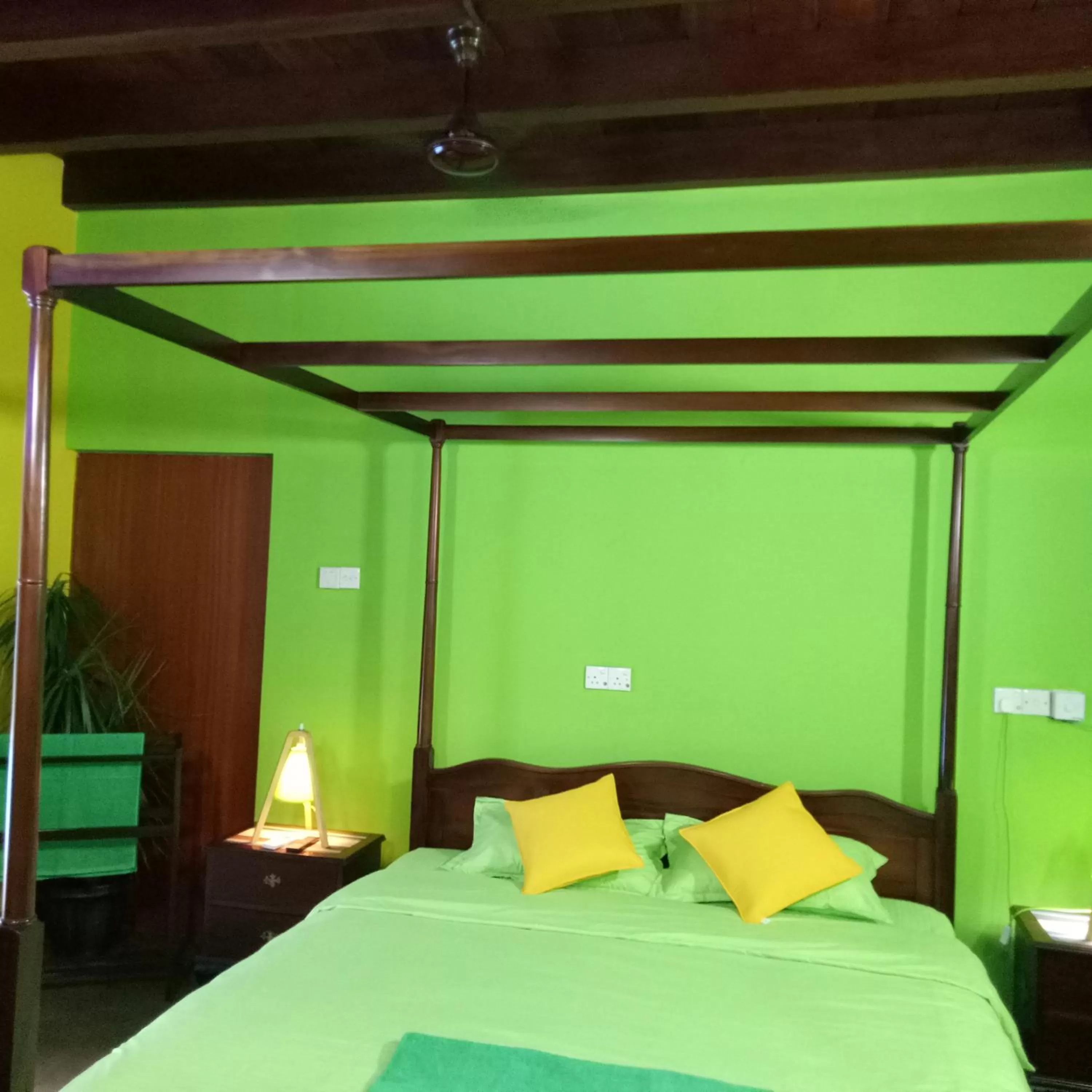 Bedroom, Bed in Palms Villa