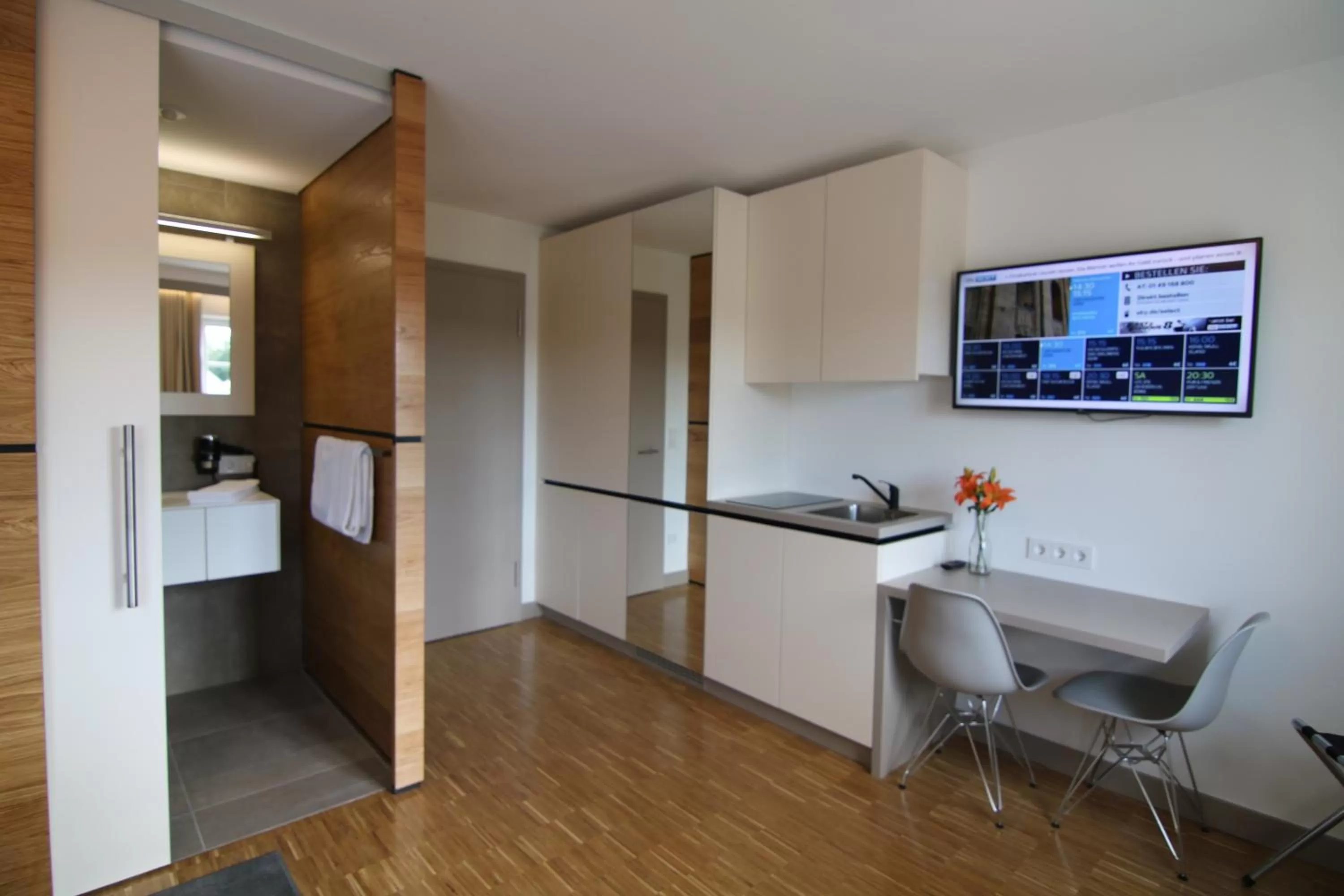 Photo of the whole room, Kitchen/Kitchenette in BA Hotel by WMM Hotels