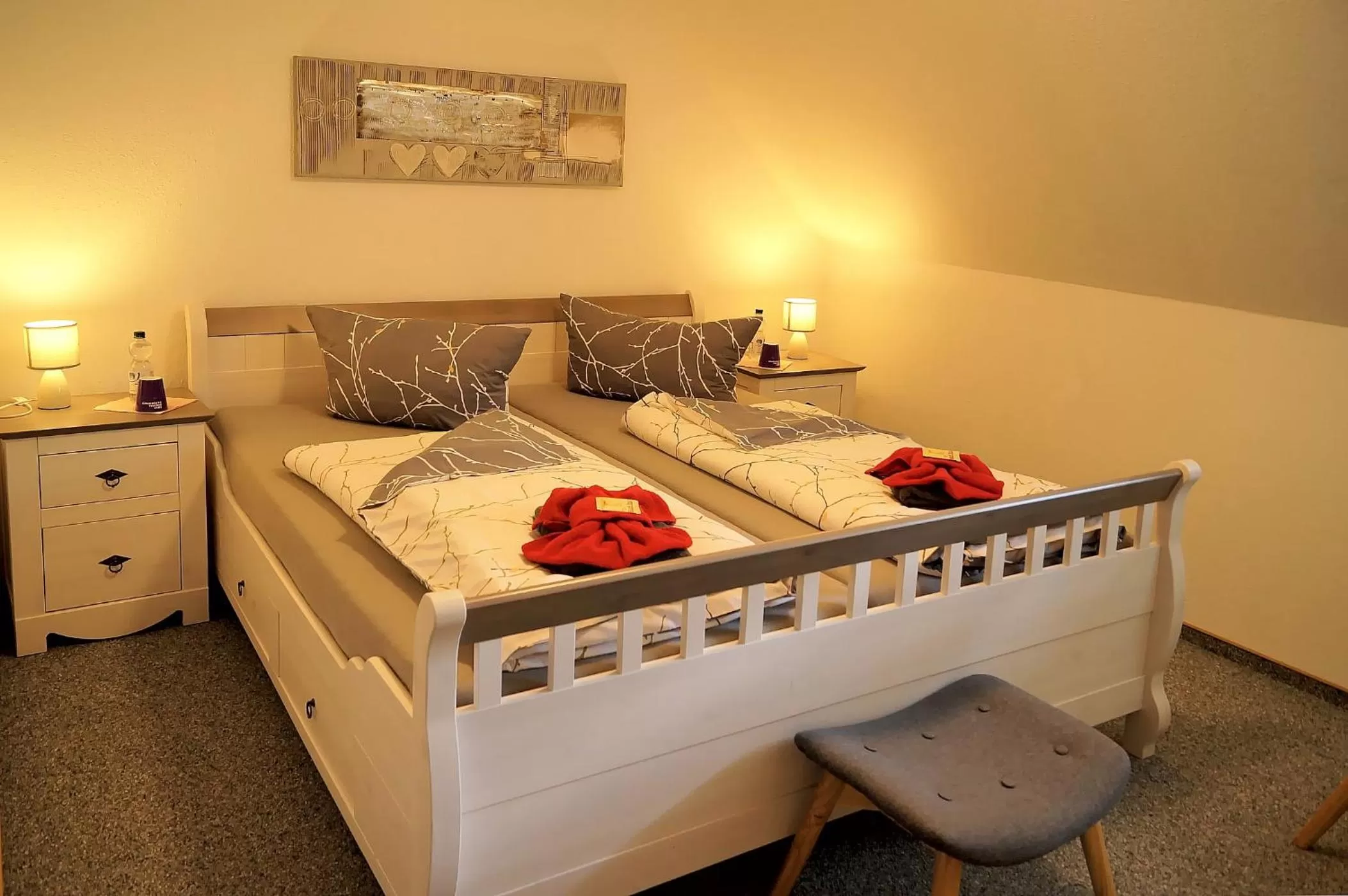 Bed in Erzgebirgshotel Misnia Bärenfels