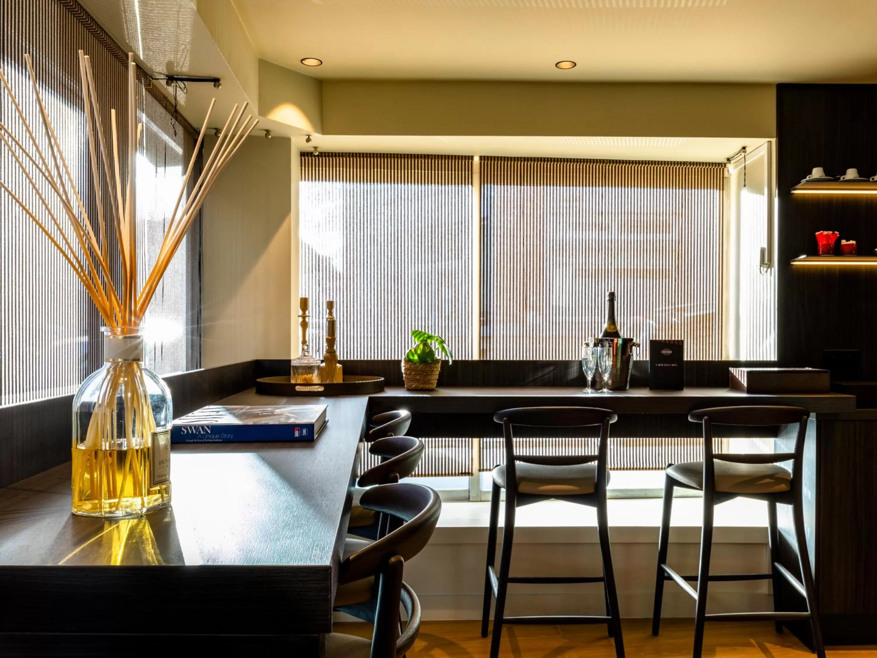 Lobby or reception in MOKA Hôtel centre-ville