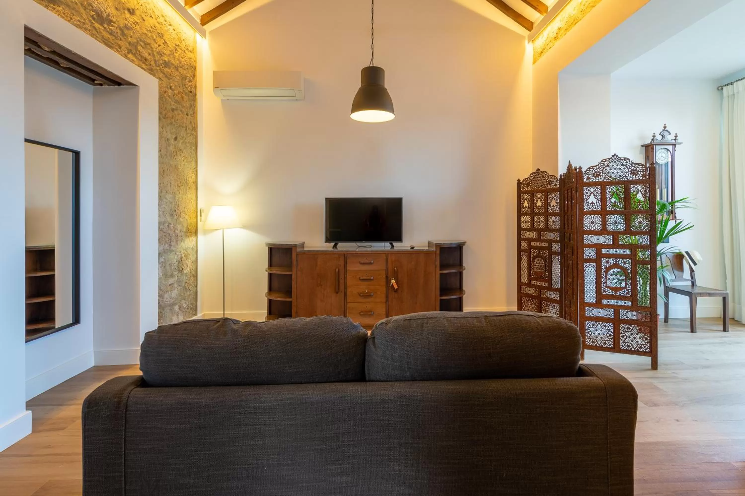 TV and multimedia, Seating Area in Albor Suites