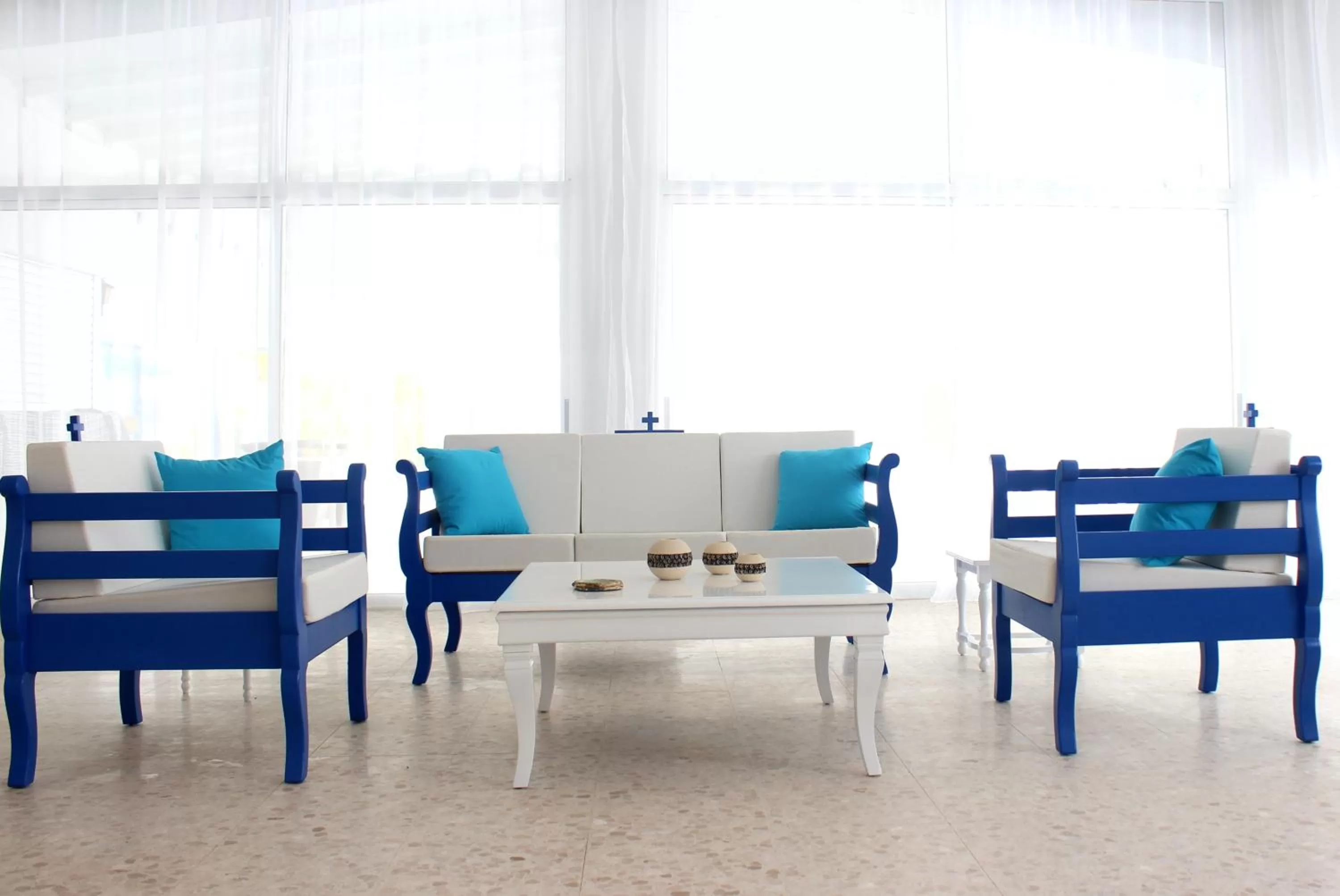 Lounge or bar in Flokkas Hotel Apartments