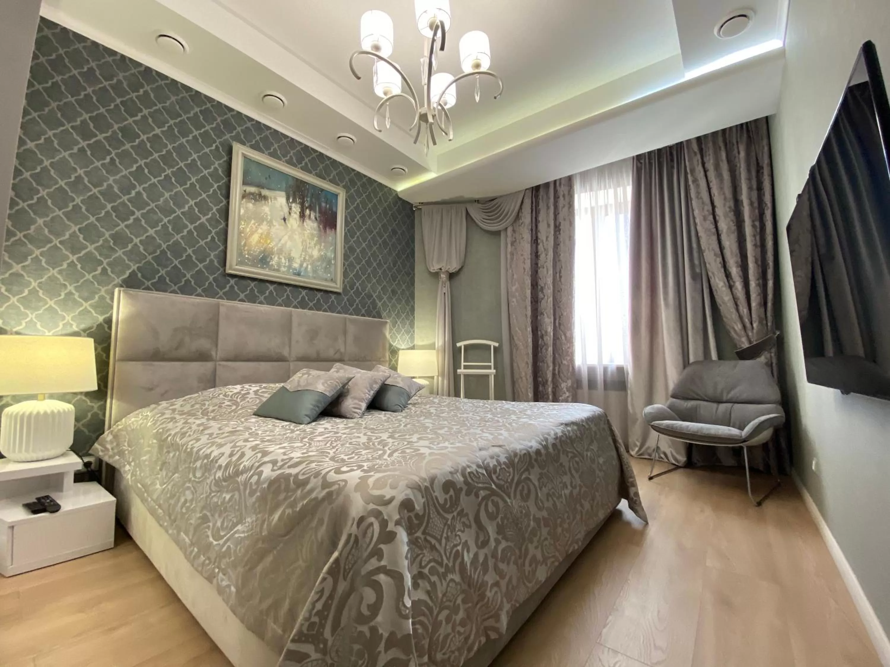 Bed in Hotel "Mandarin Clubhouse"