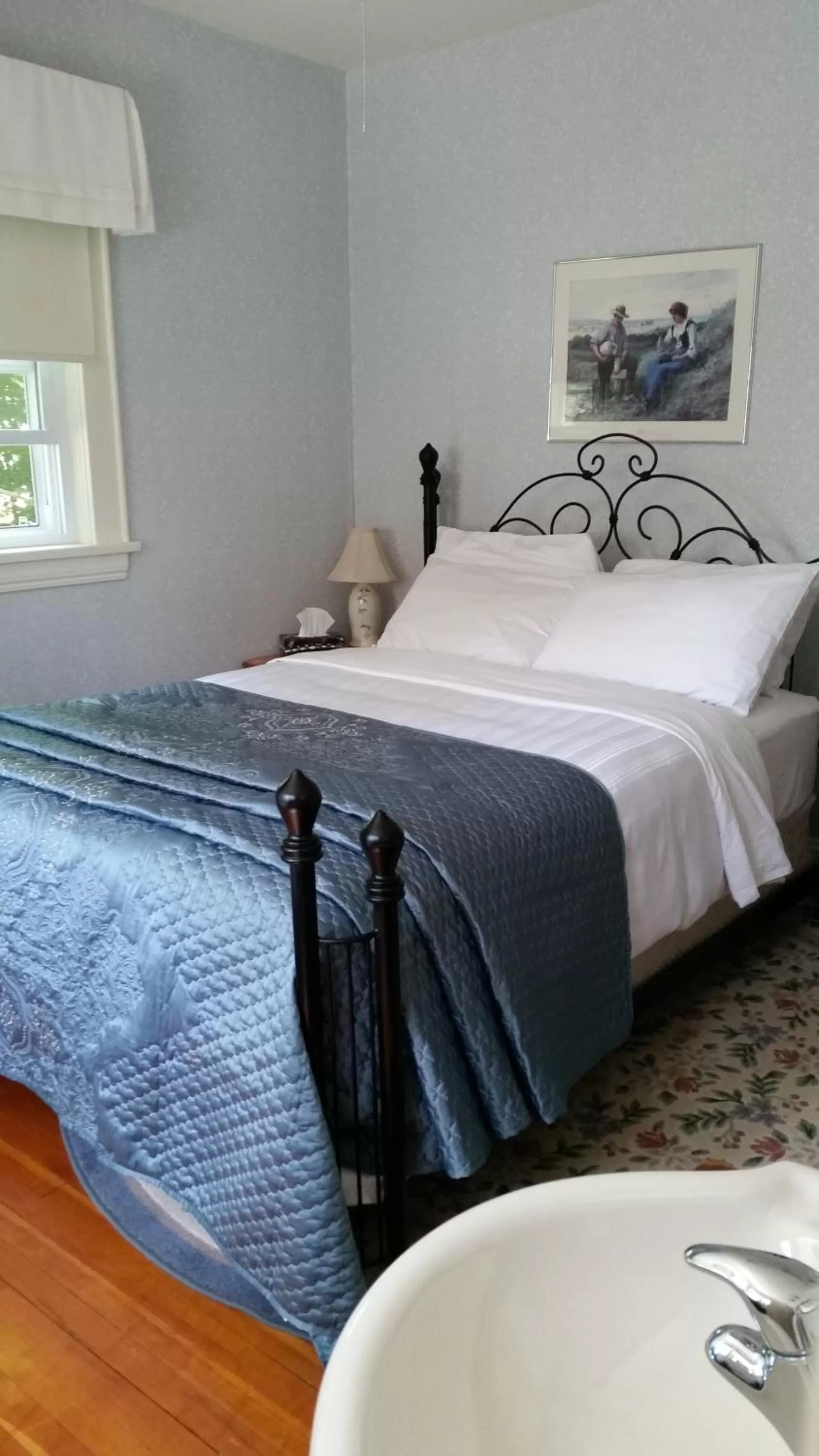 Deluxe King Suite in Farmhouse Inn B&B