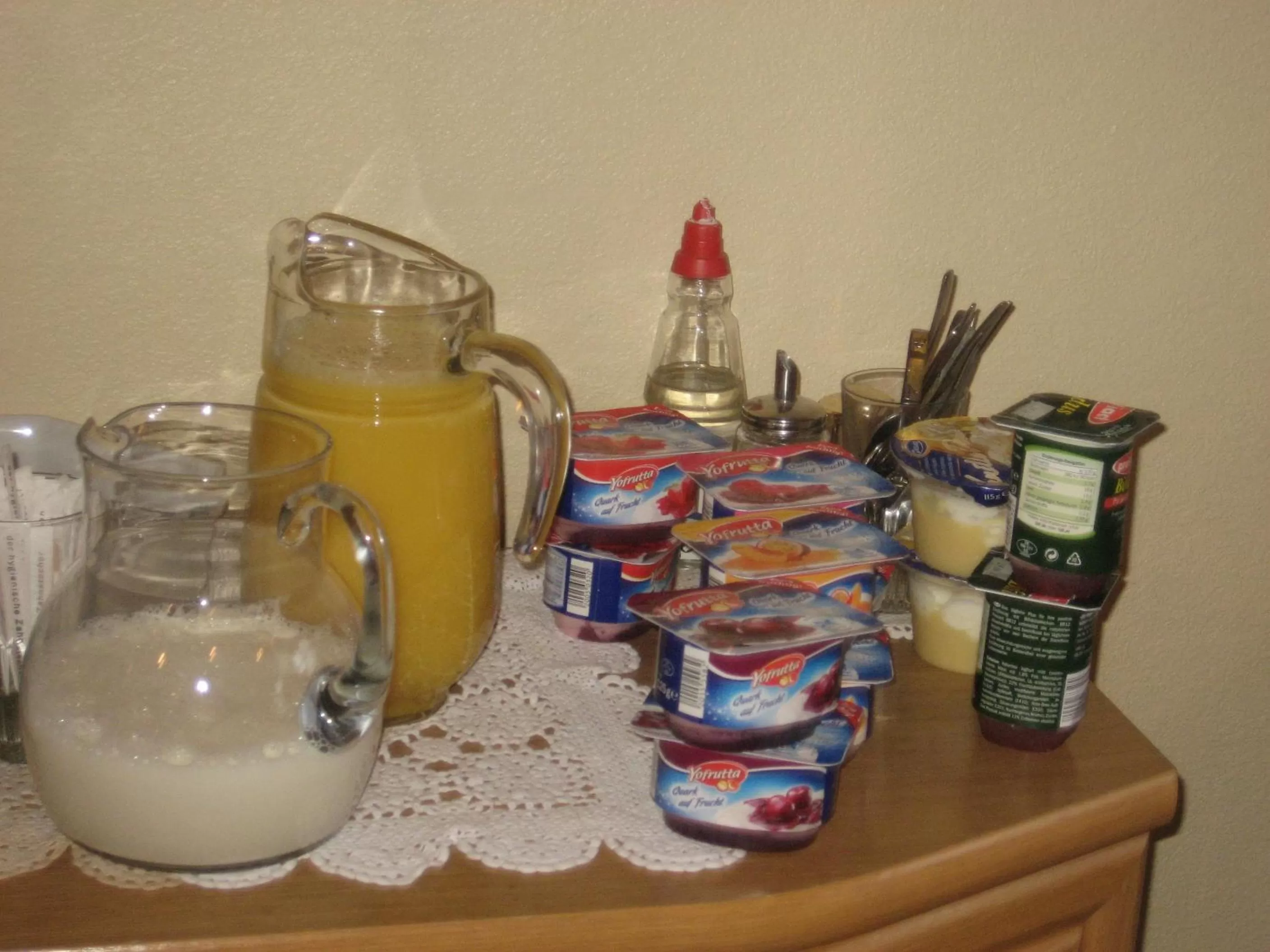 Buffet breakfast in Gästehaus Luise