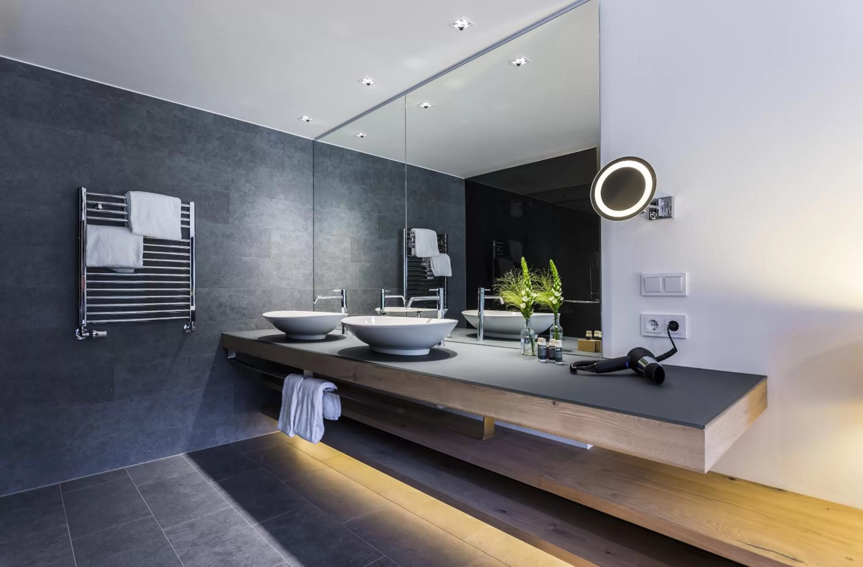 Bathroom in Das Graseck - mountain hideaway & health care