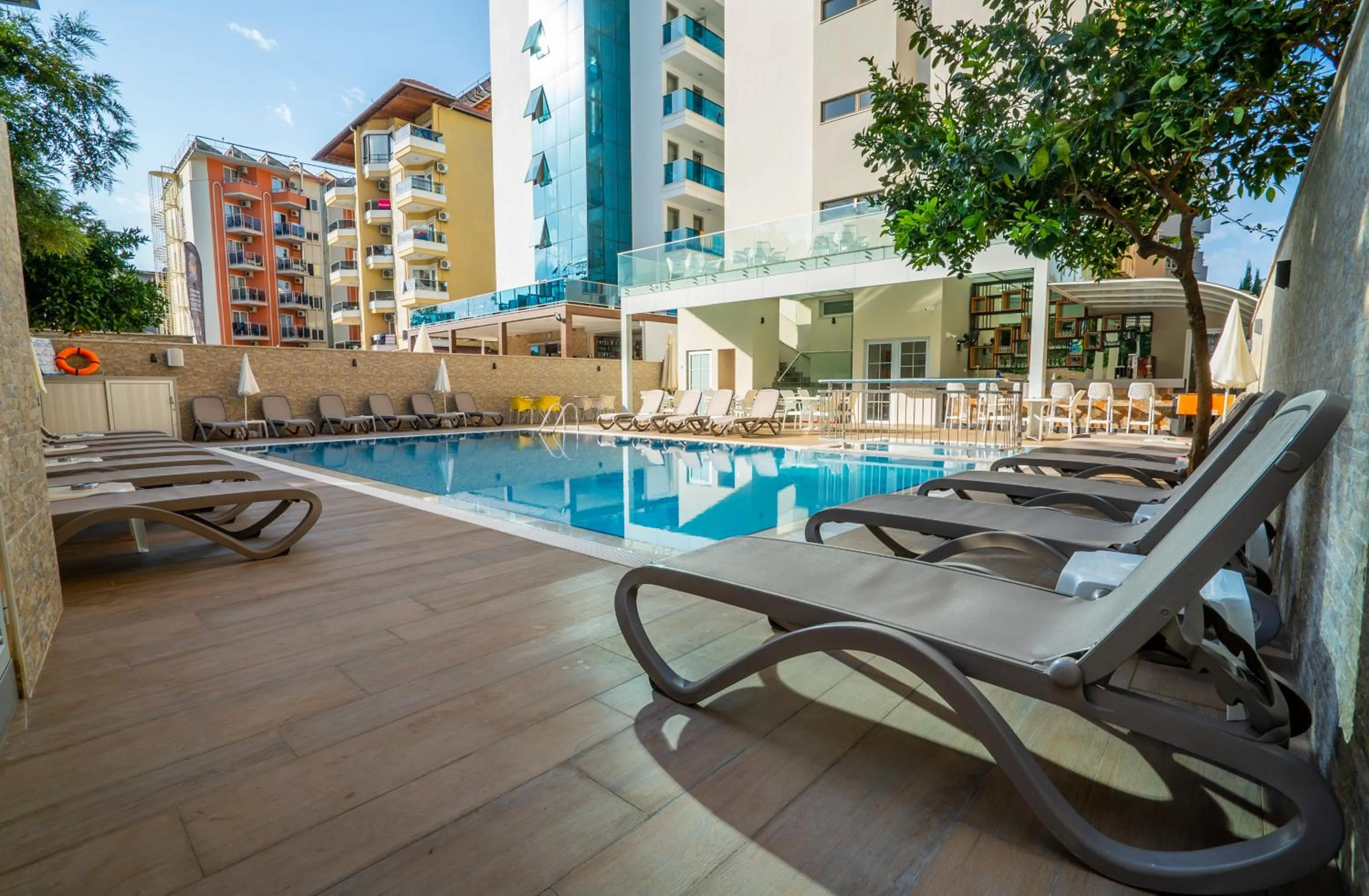 Swimming pool in Kleopatra Celine Hotel