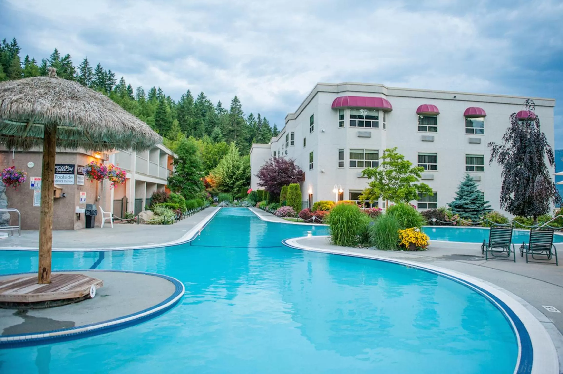 Off site in Hilltop Inn - Salmon Arm