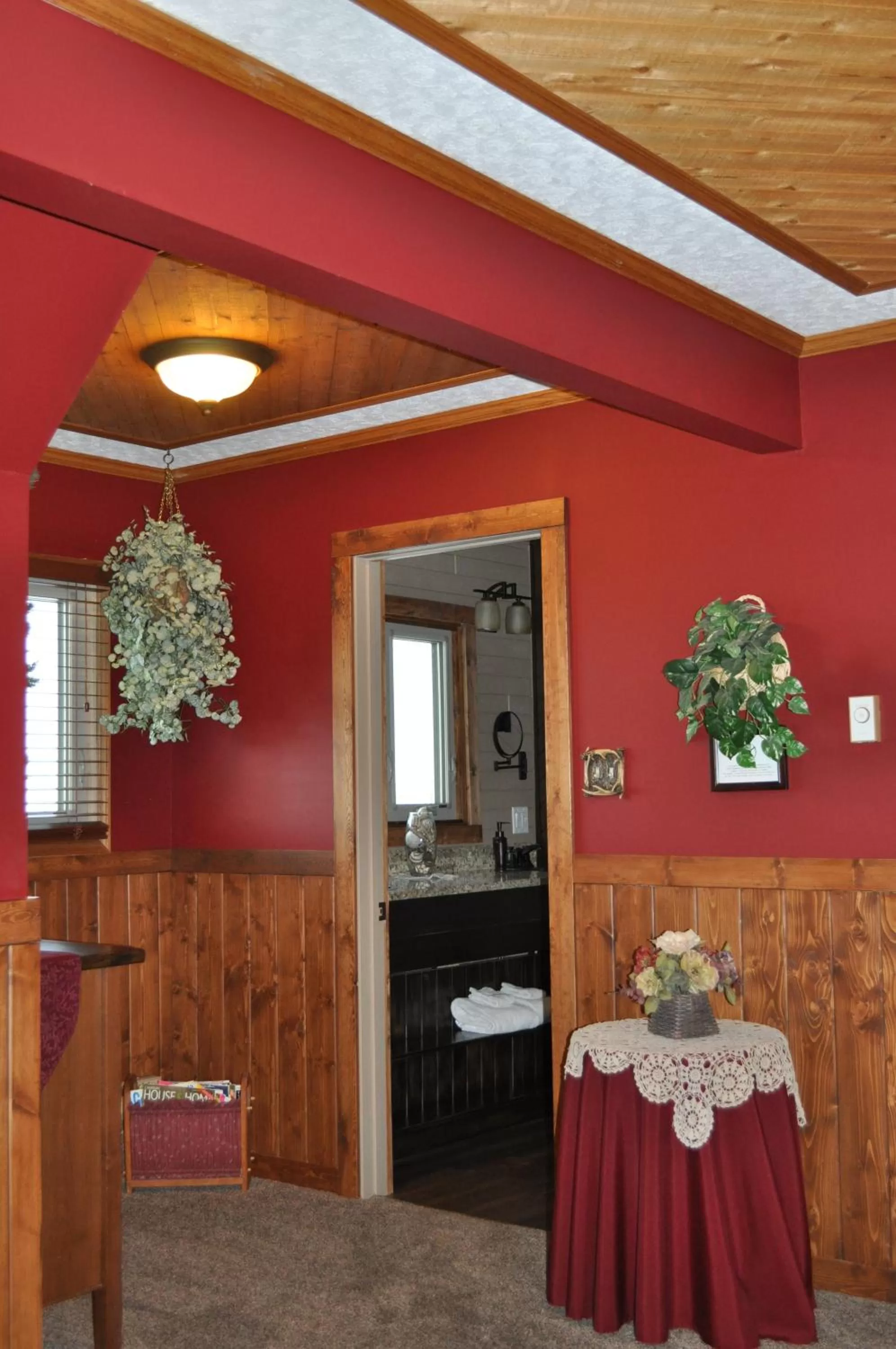 Bathroom in Rocky Ridge Country Lodge