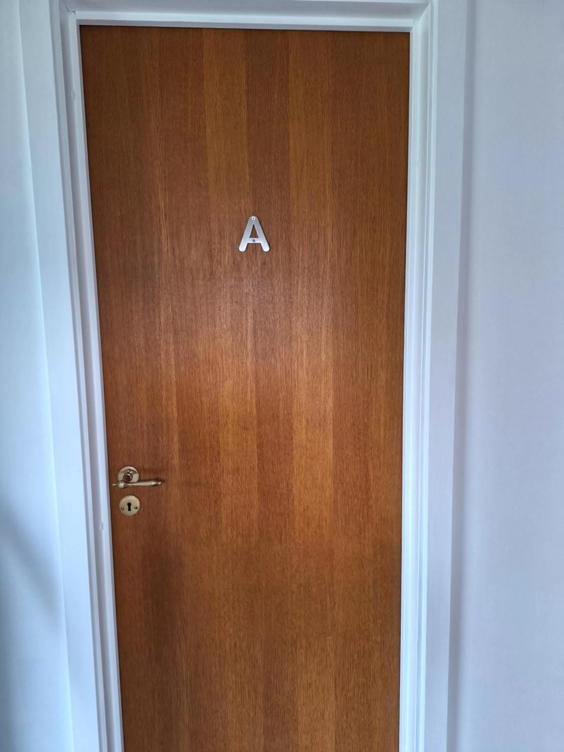 Photo of the whole room, Bathroom in EngholmBB