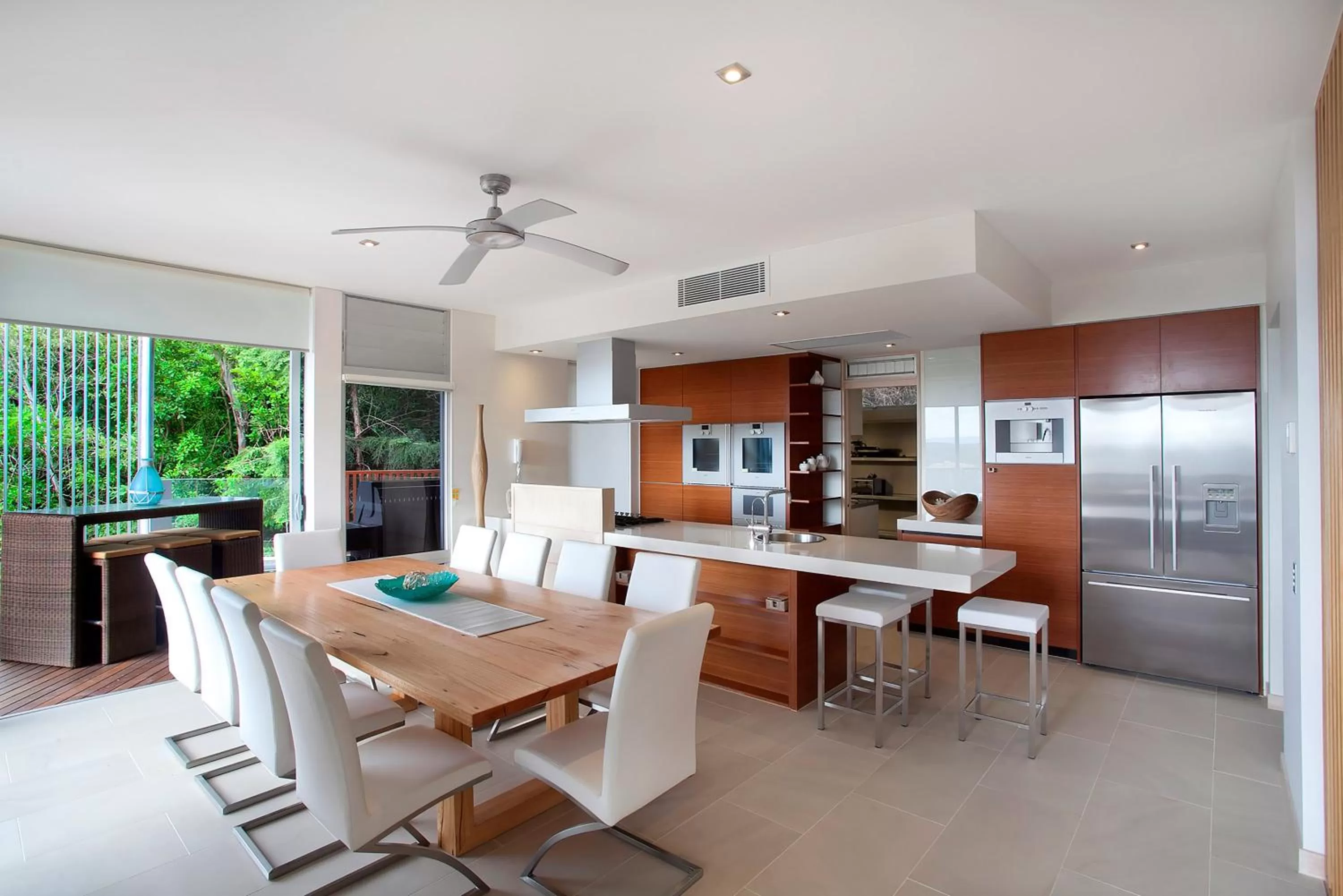 Kitchen or kitchenette in Peppers Noosa Resort and Villas