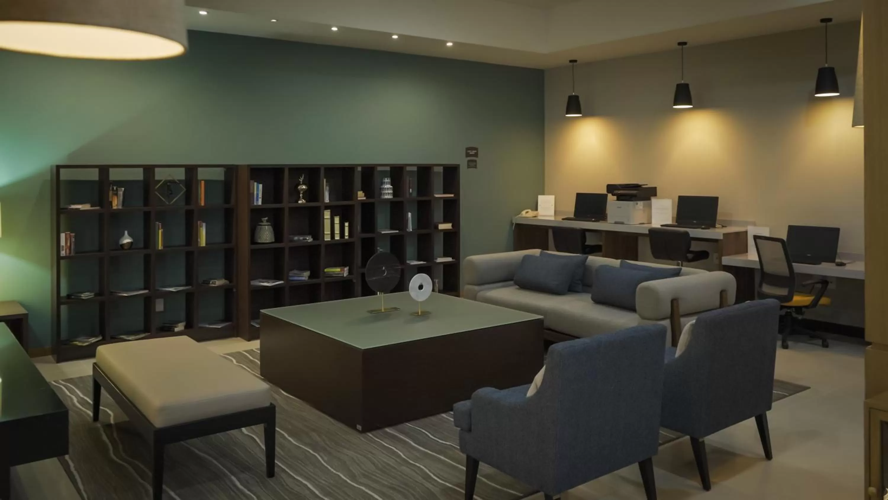 Library in Staybridge Suites Guadalajara Expo by IHG