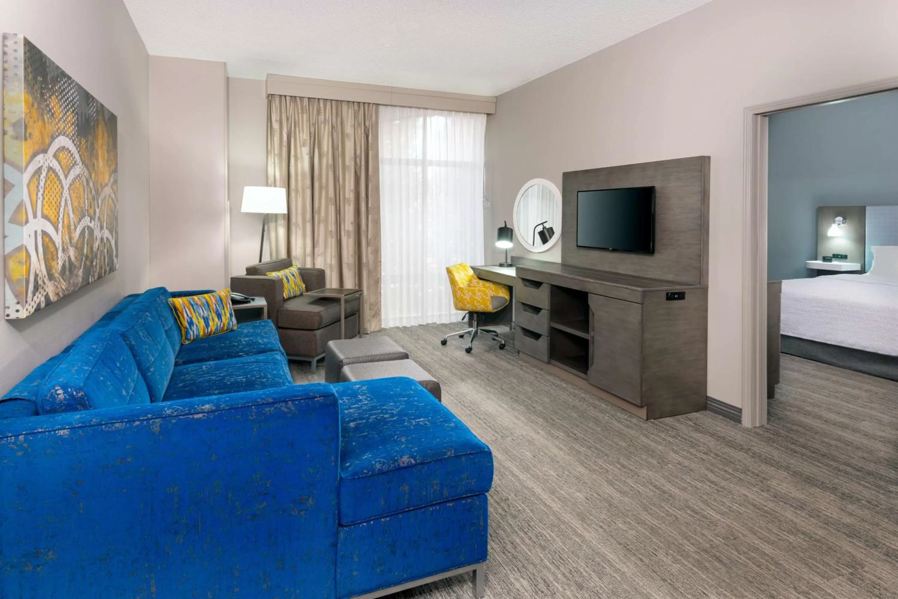Living room in Hampton Inn & Suites Country Club Plaza