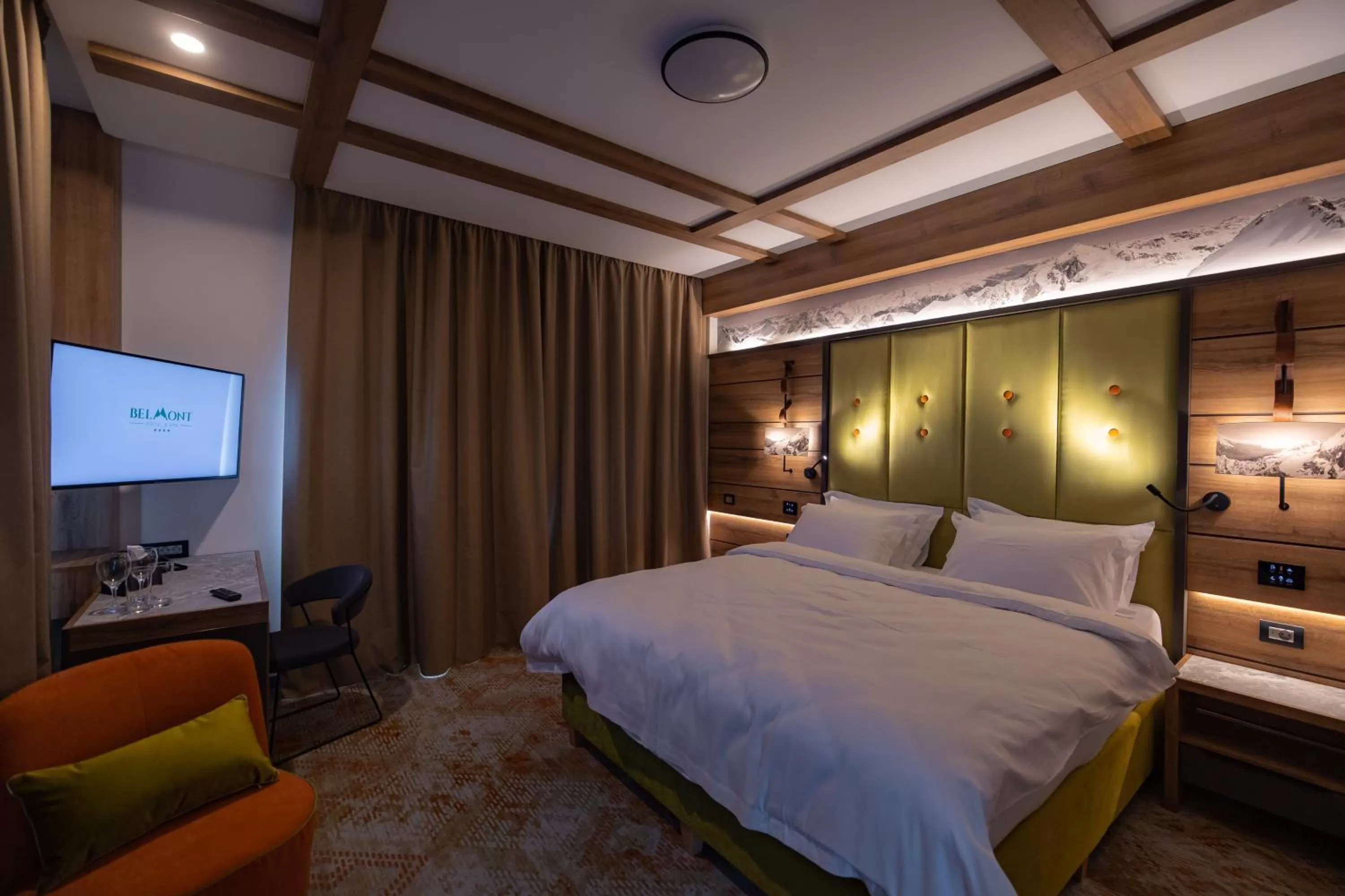 Bed in Hotel Belmont & Spa