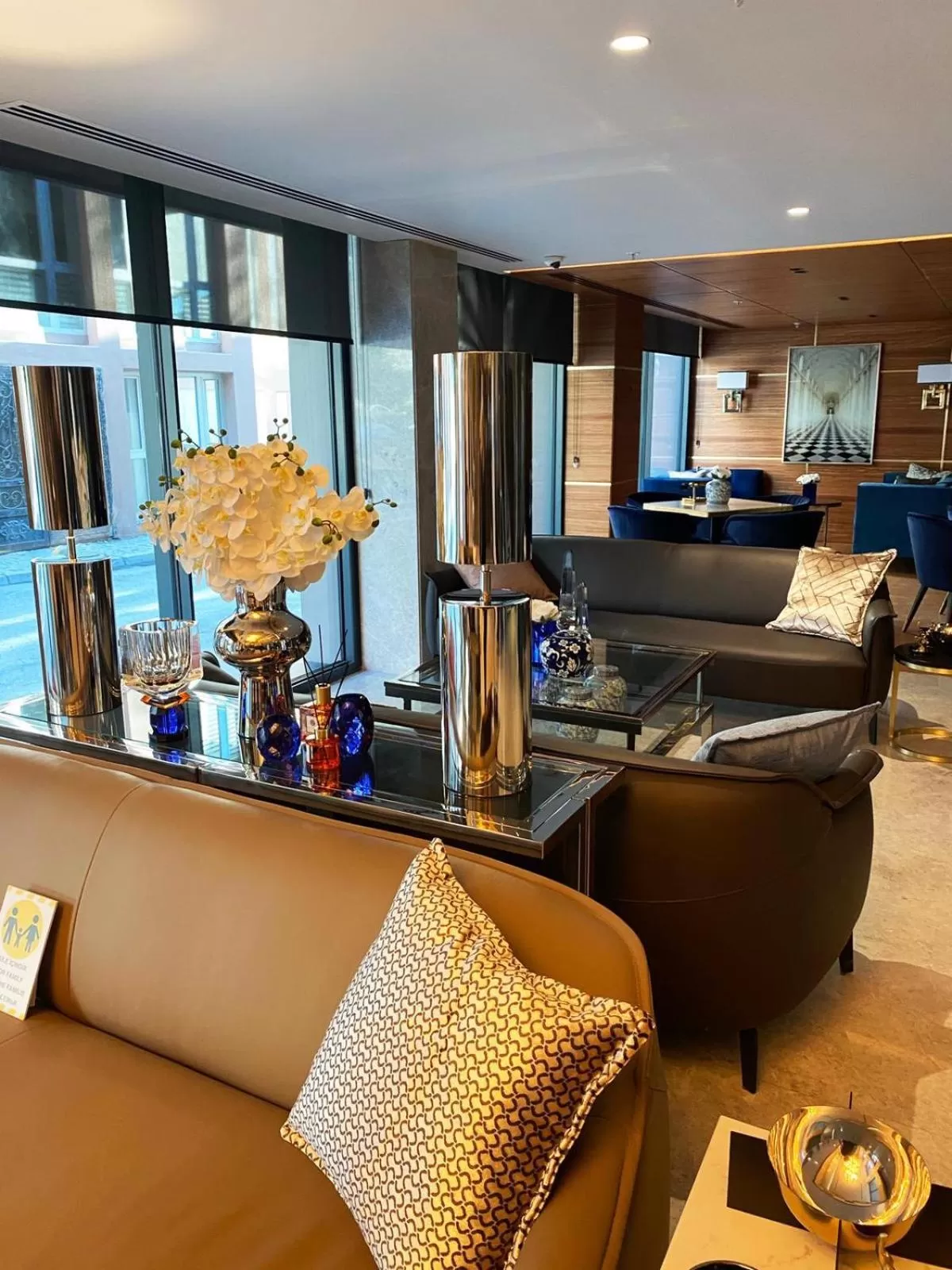 Living room in Lady Diana Hotel