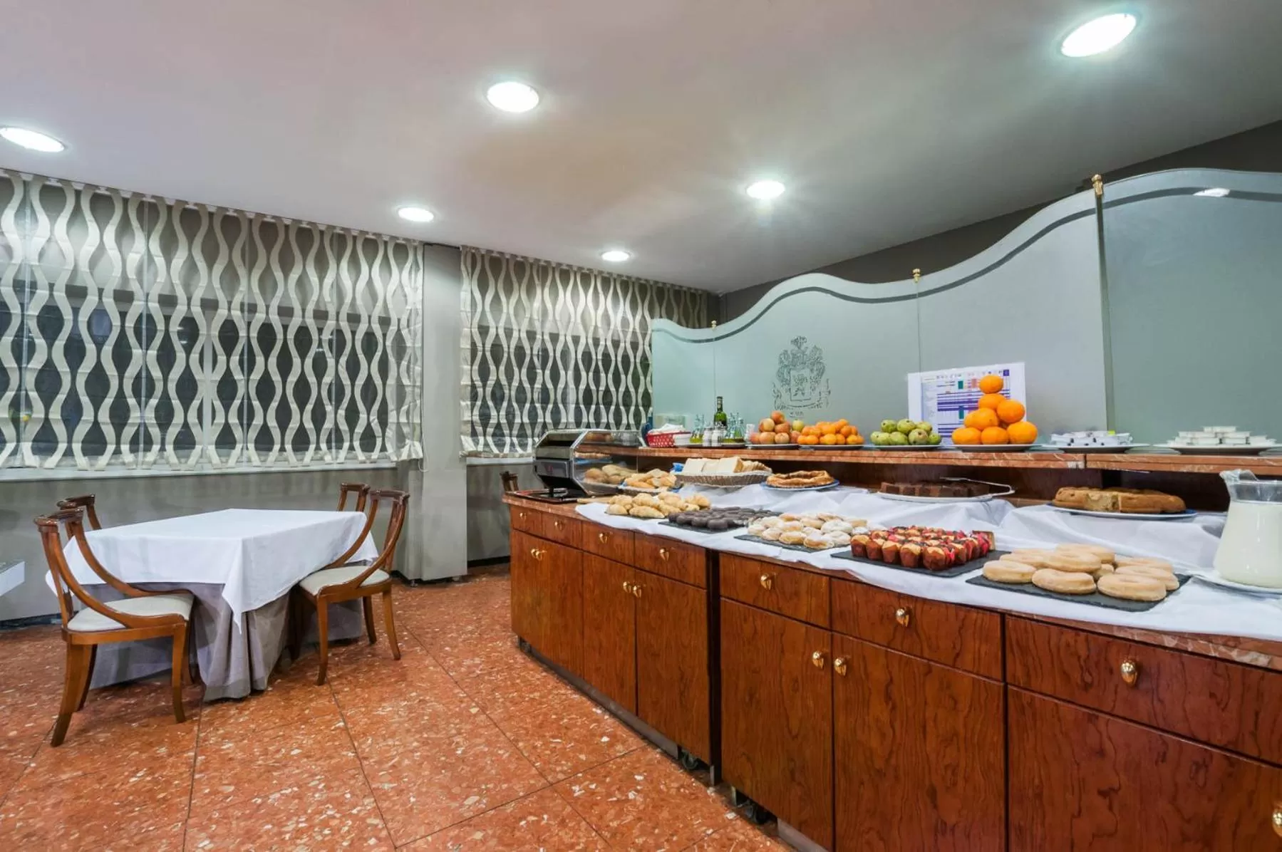 Buffet breakfast in Hotel Gaudi