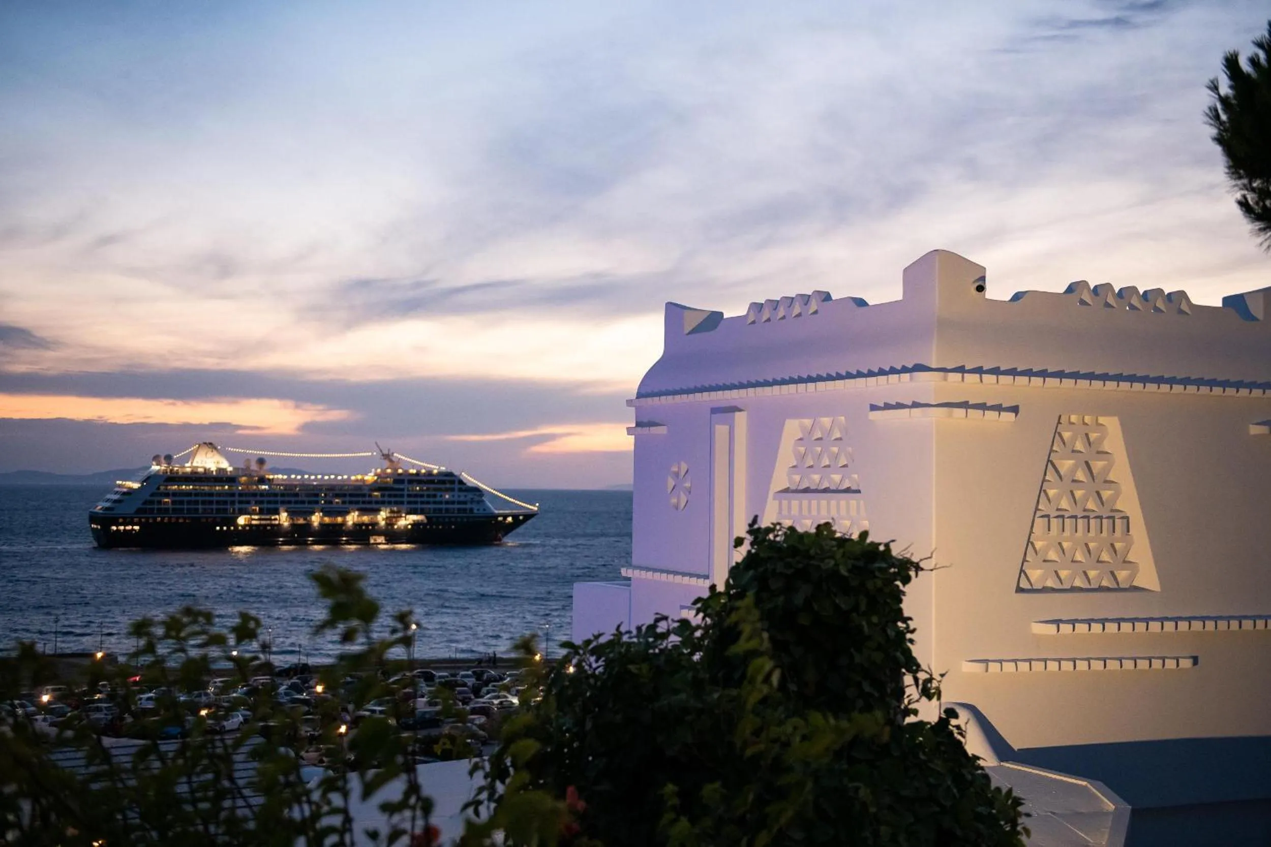 Natural landscape in Porto Mykonos