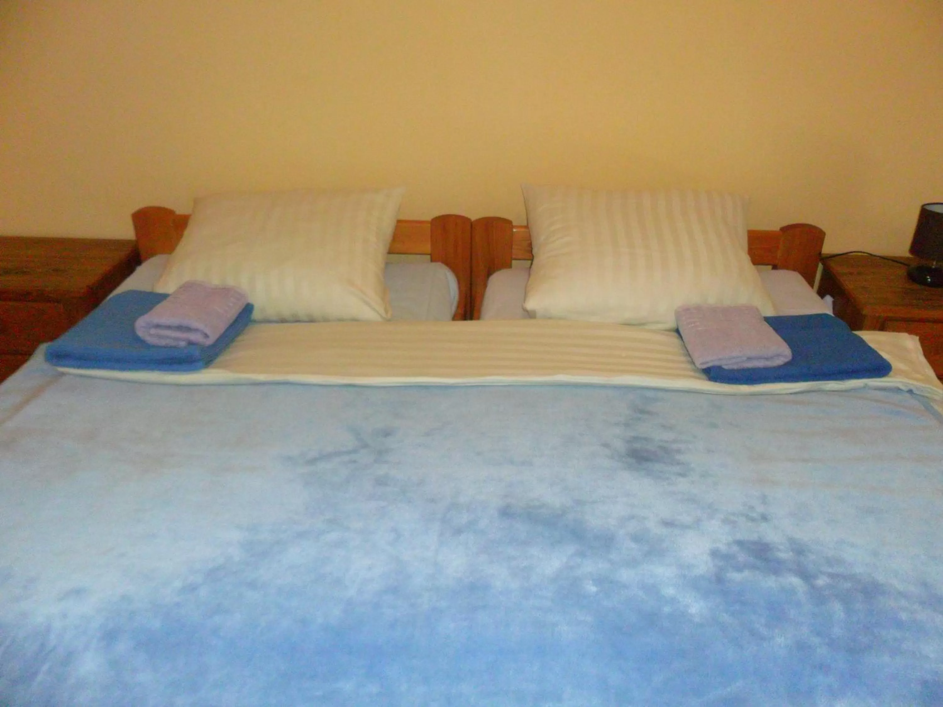 Bed in Rooms MBM