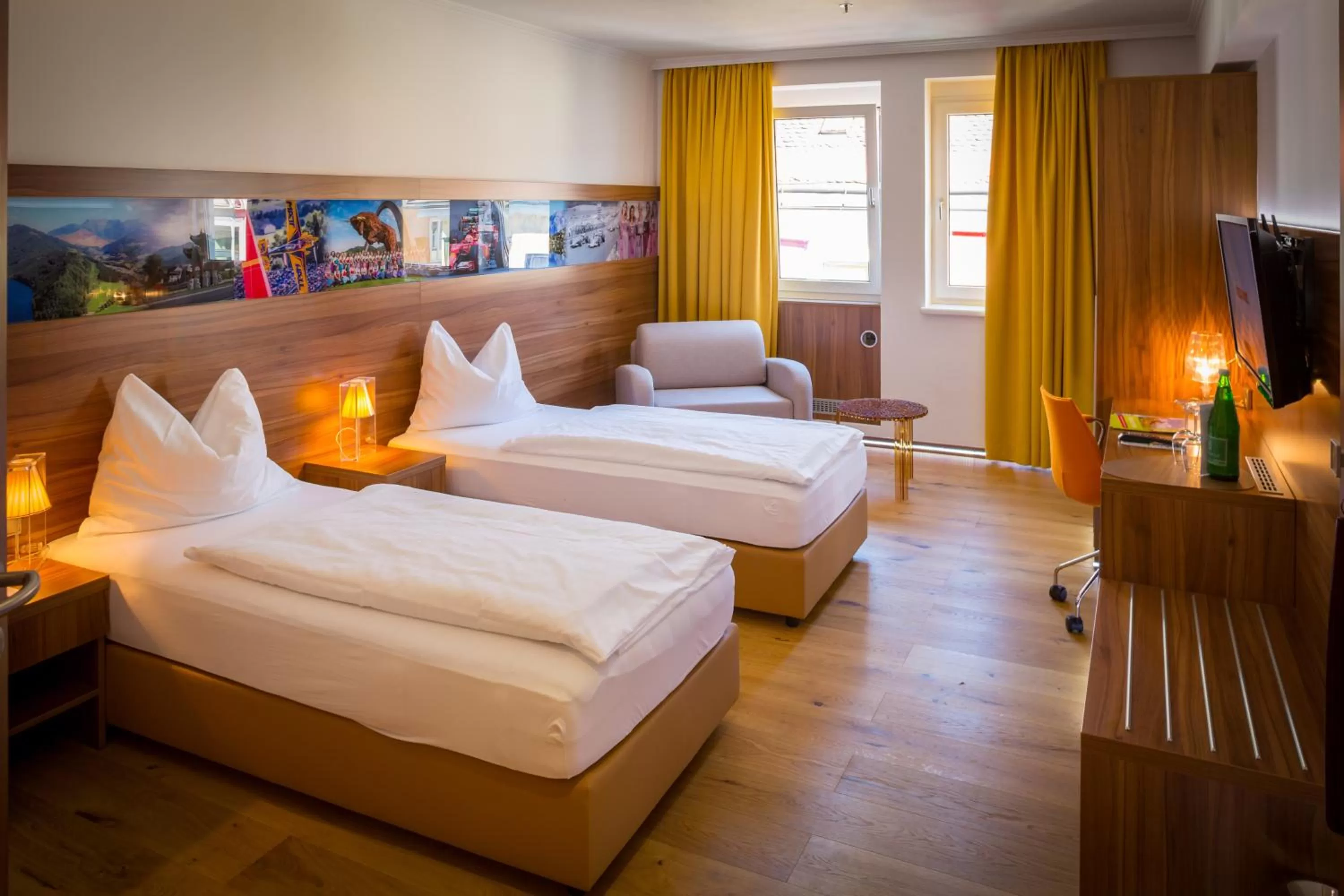 Photo of the whole room, Bed in Hotel Kongress