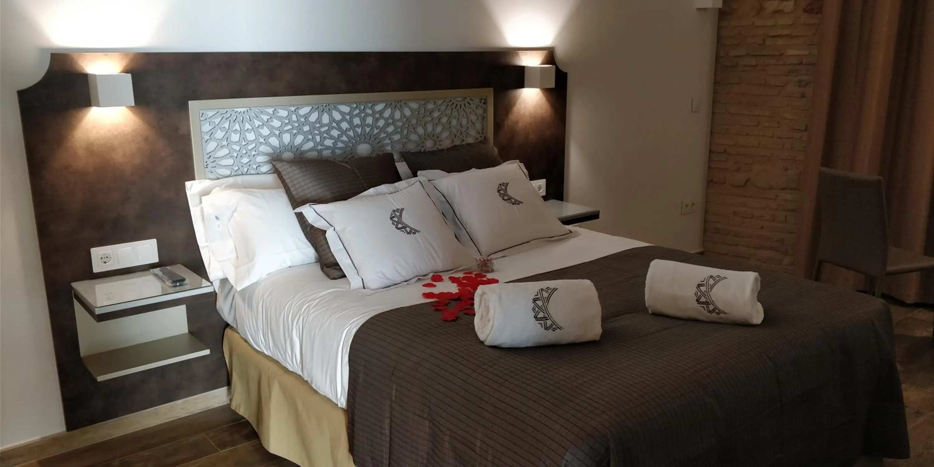 Bedroom, Bed in Patios del Orfebre