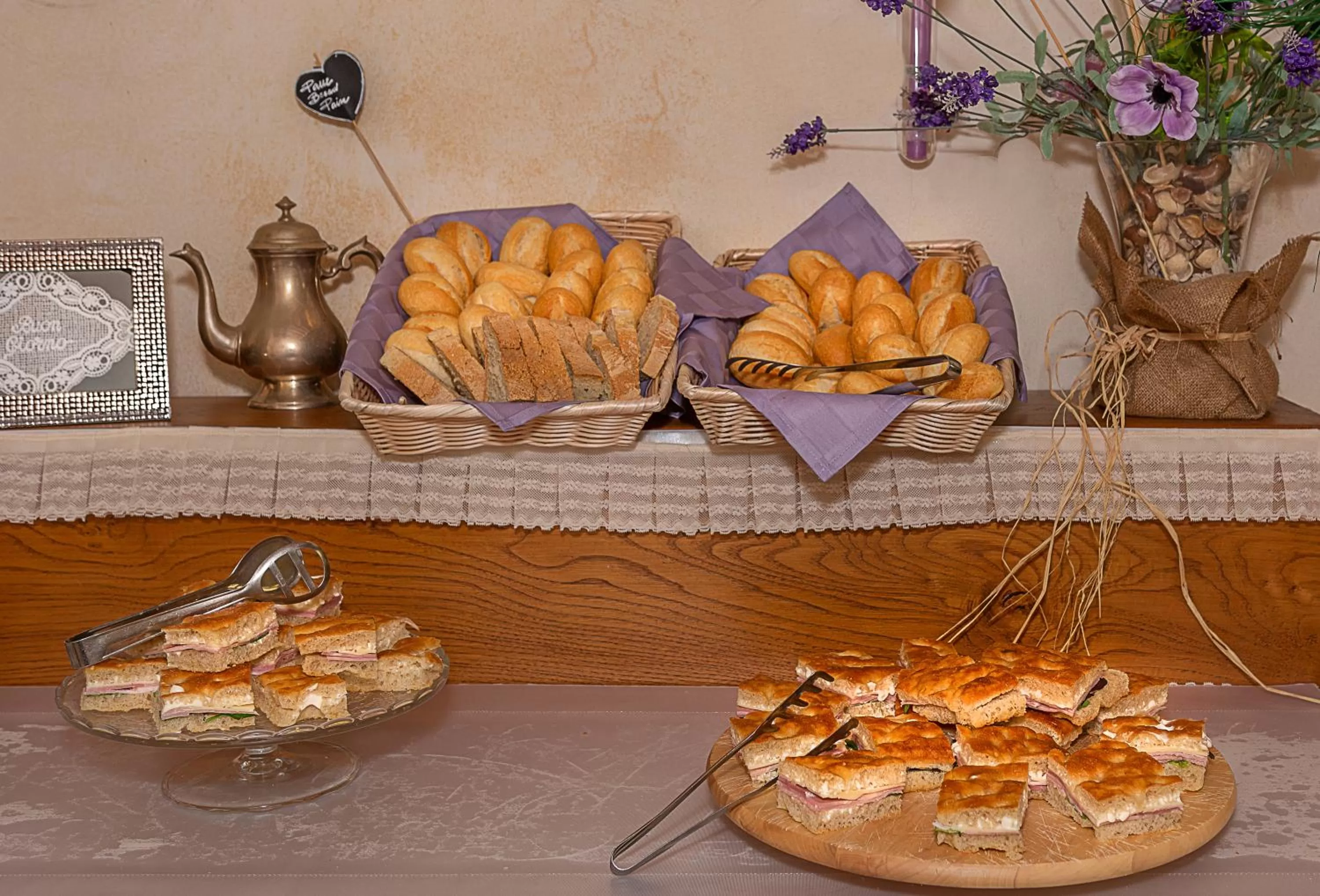 Buffet breakfast in Hotel Villa Cheli