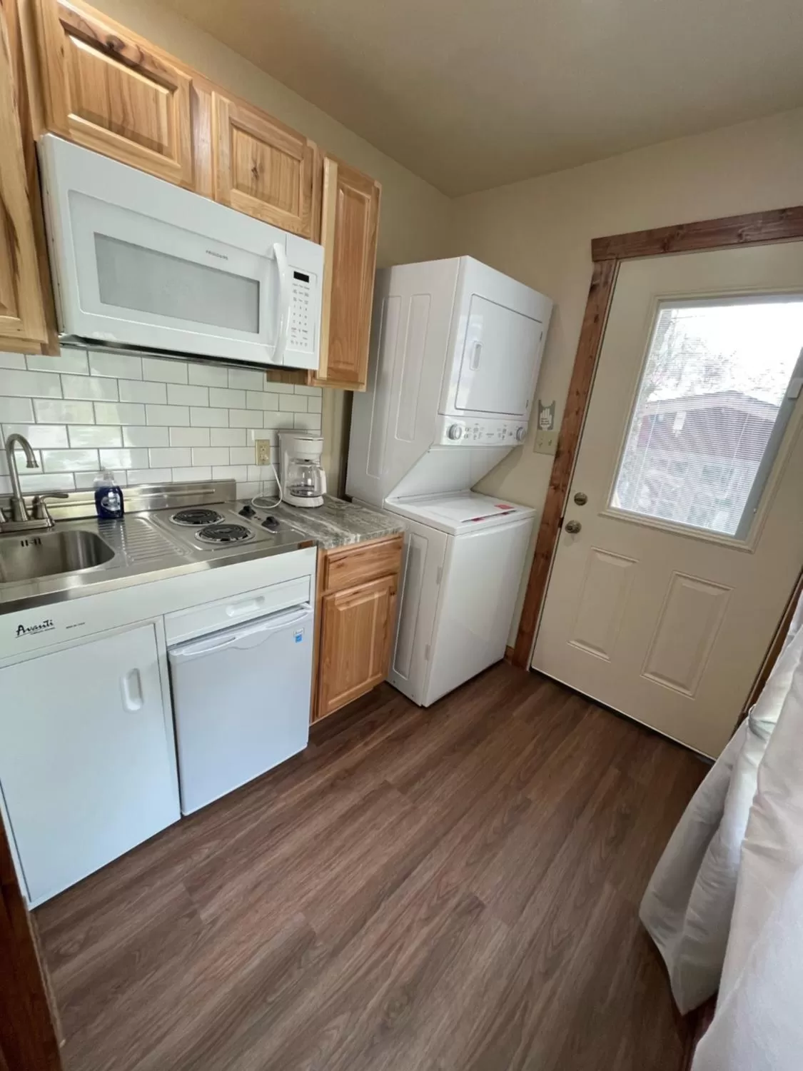 Kitchen or kitchenette in All Seasons Treehouse Village