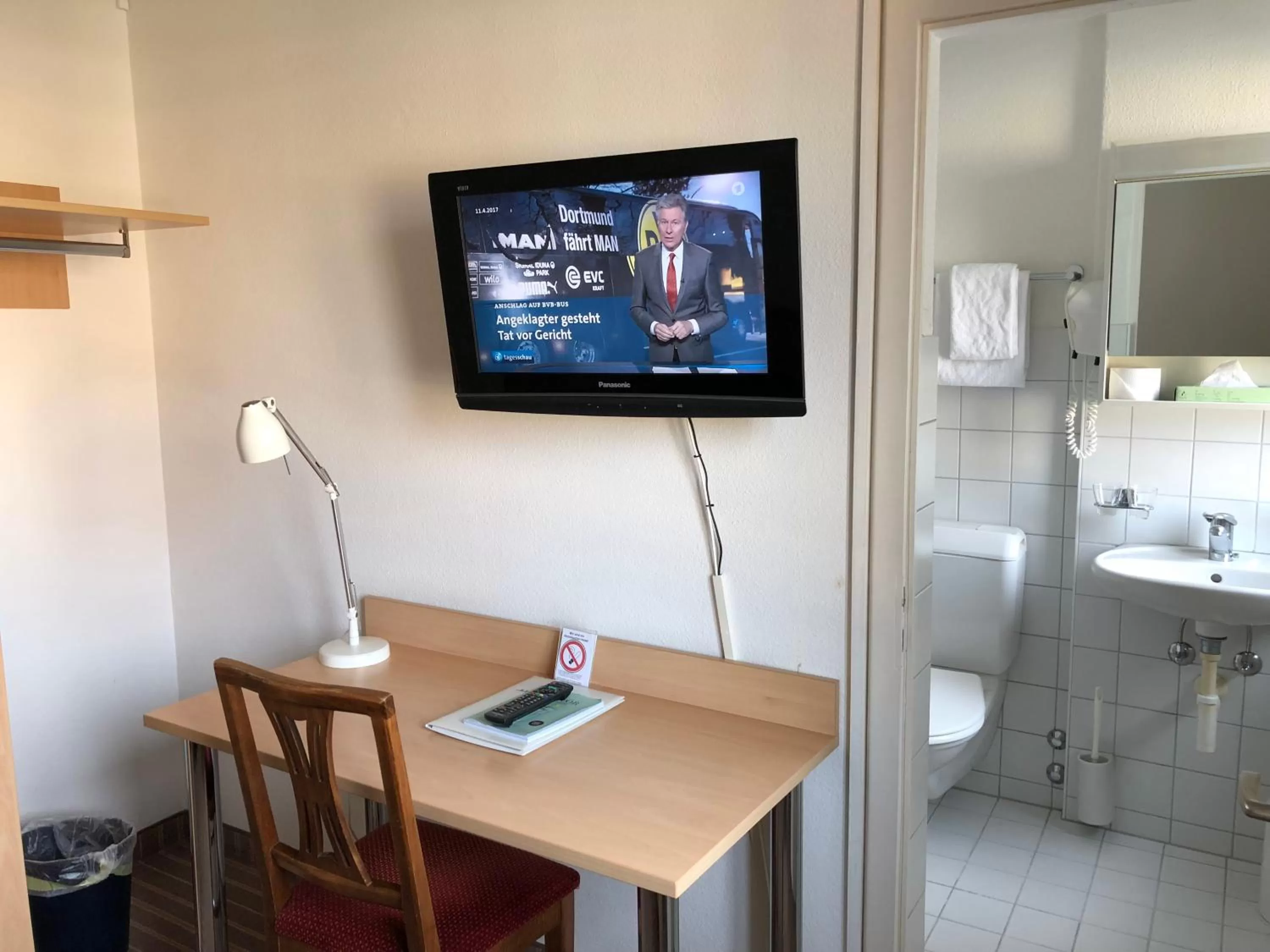 Shower in Olympia Hotel Zurich