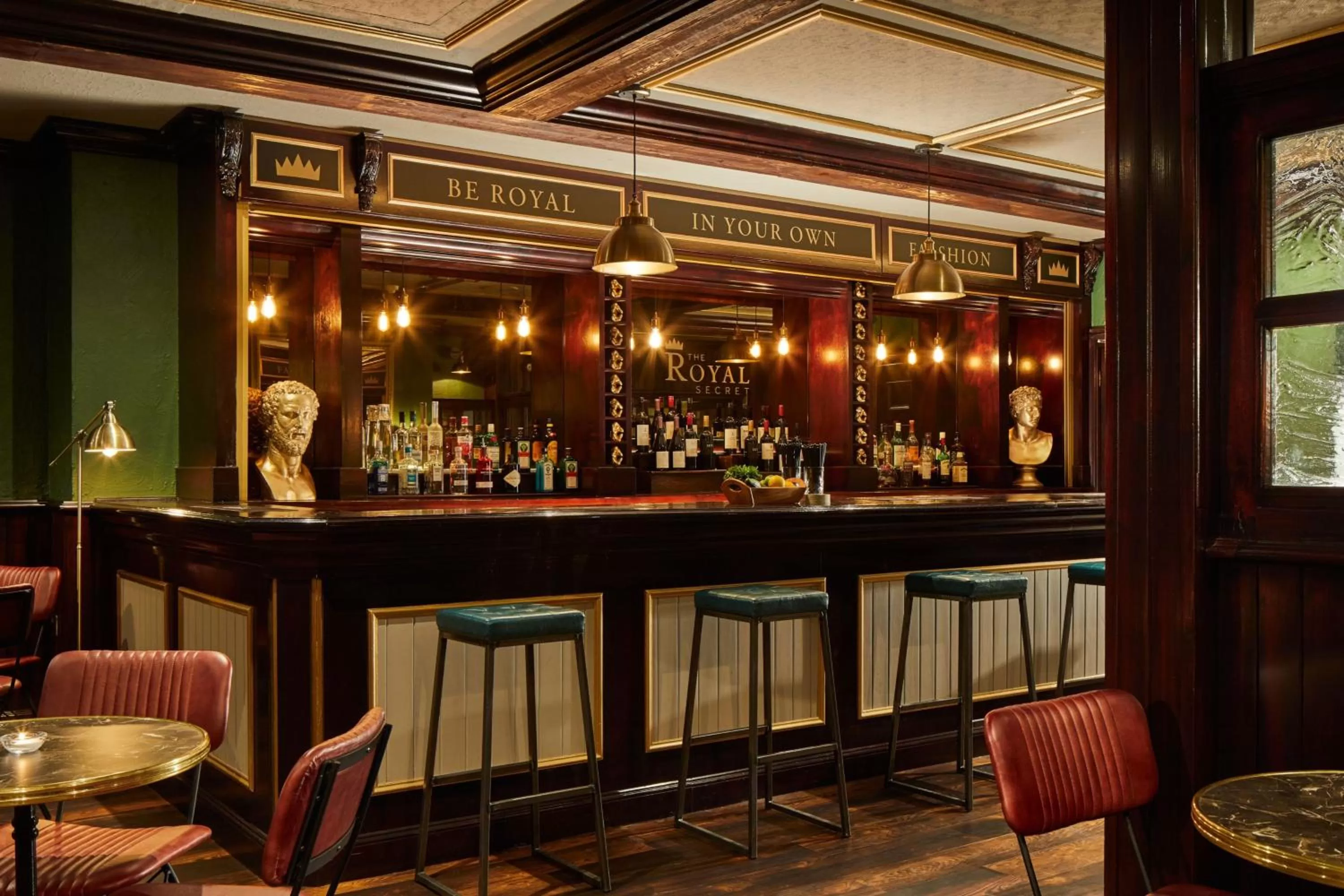 Lounge or bar in Bristol Marriott Royal Hotel